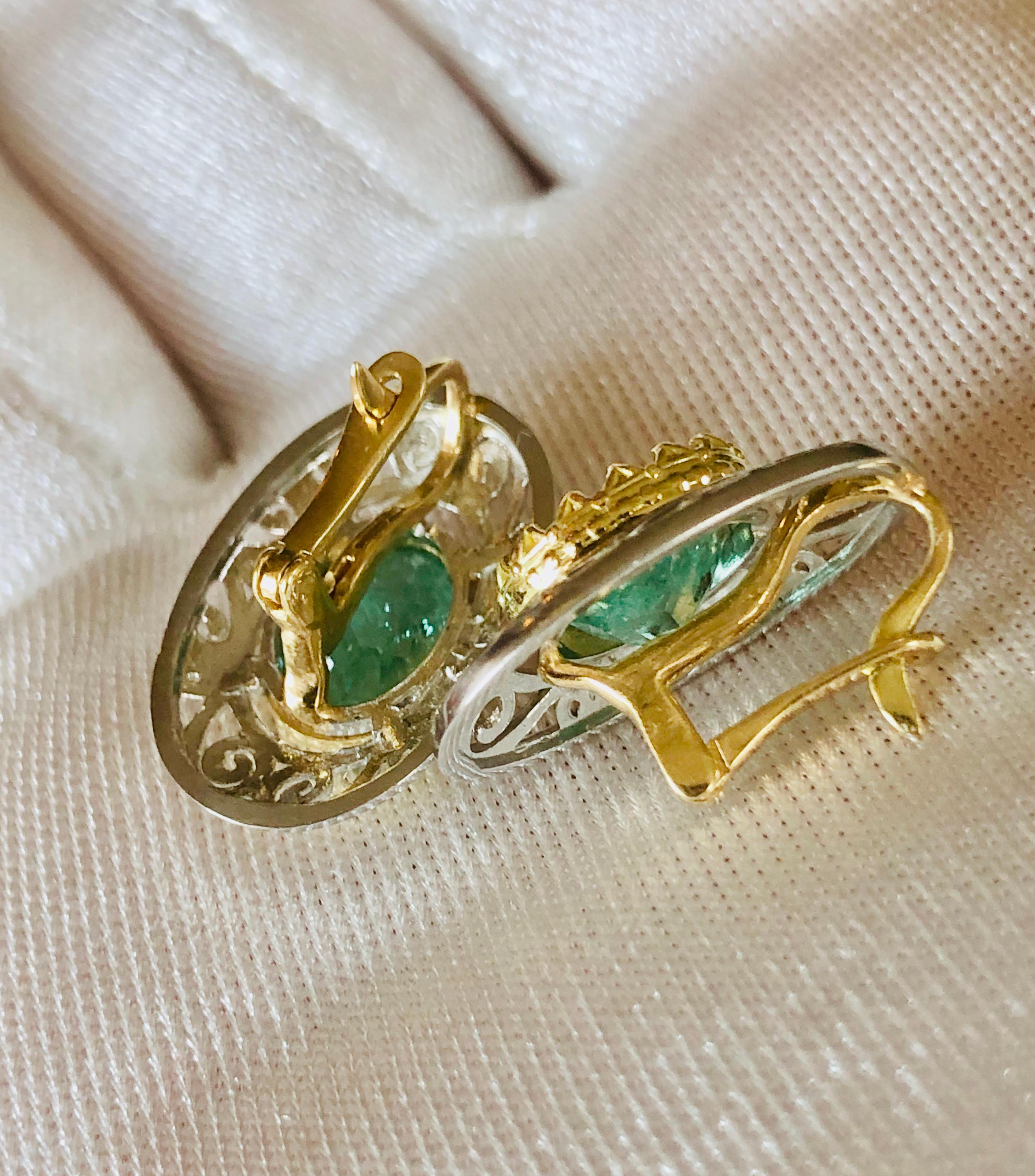 Colombian Natural Emerald Platinum 18 Karat Gold Drop Earrings For Sale 6
