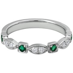 Roman Malakov 0.30 Carat Emerald and Diamond Antique Style Wedding Band Ring