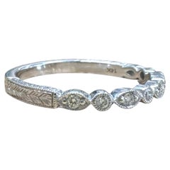 Alianza de Diamantes Grabada Estilo Antiguo 14K Oro Blanco