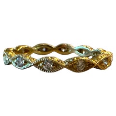 Alianza de Diamante Eternidad Grabada Estilo Antiguo Oro Amarillo 14K