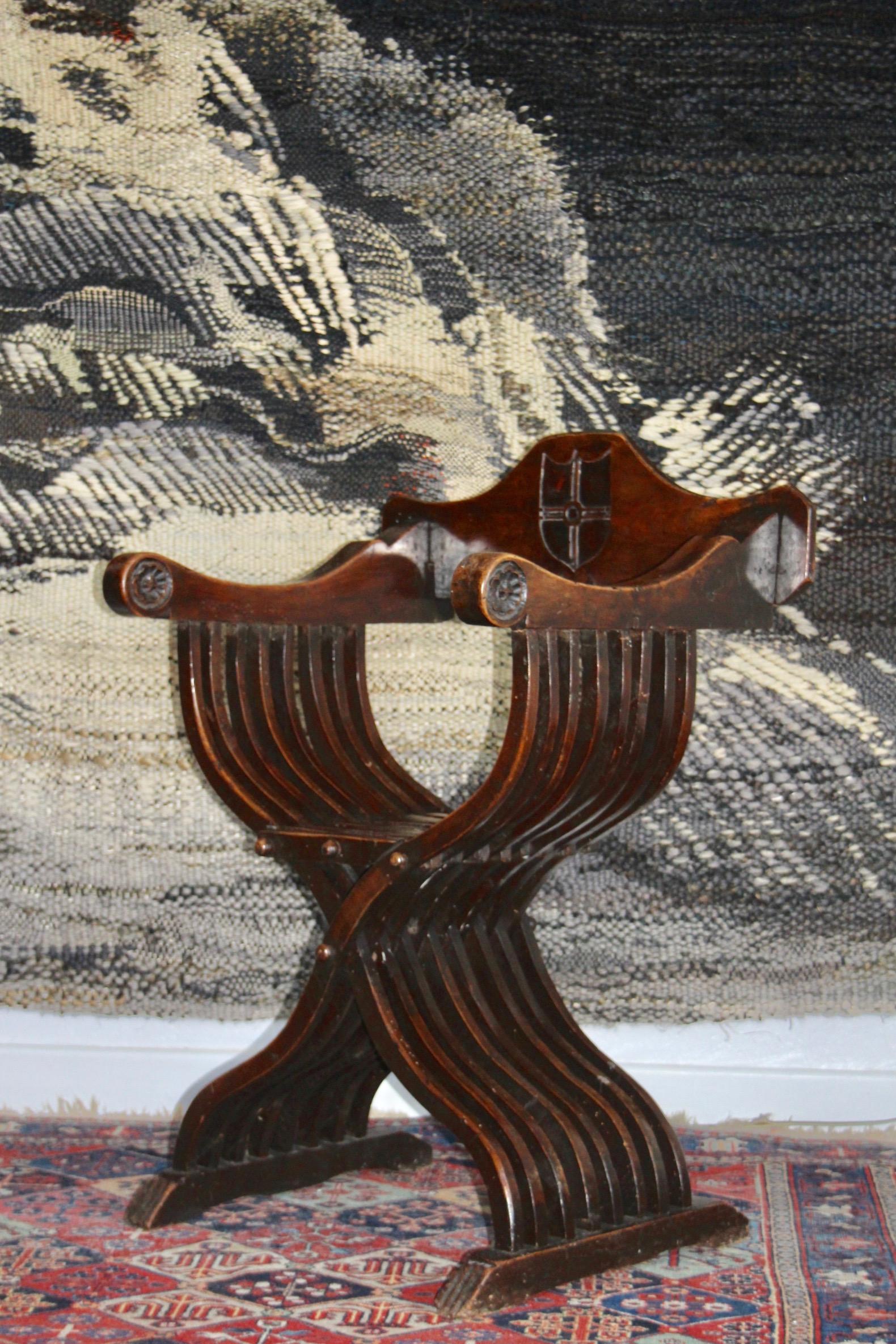Antique style folding chair For Sale 1