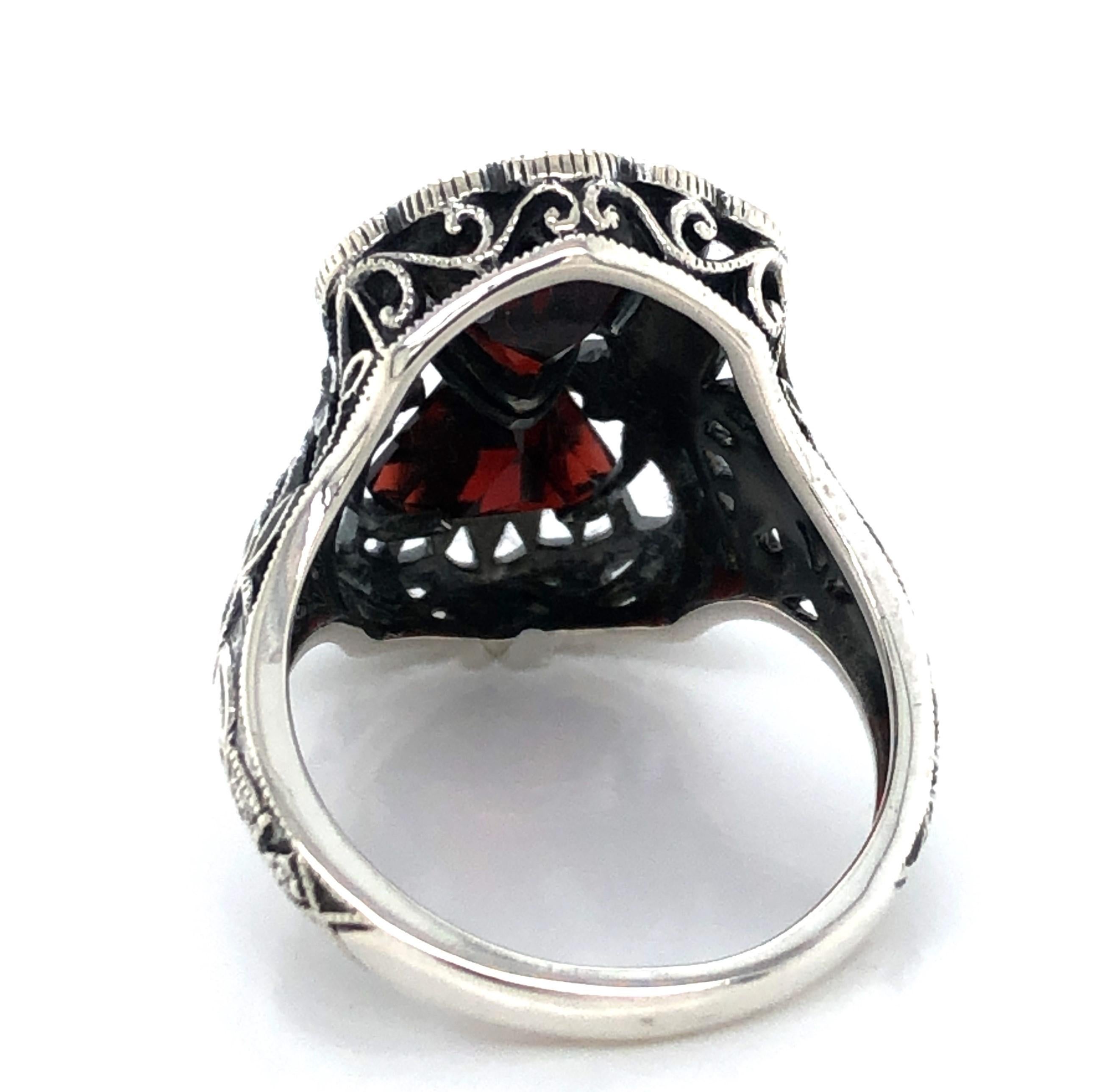 #180 Details about   GENUINE GARNET ANTIQUE ART DECO STYLE .925 STERLING SILVER RING SIZE 9 