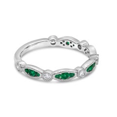 Roman Malakov Antique Style Green Emerald and Diamond Wedding Band