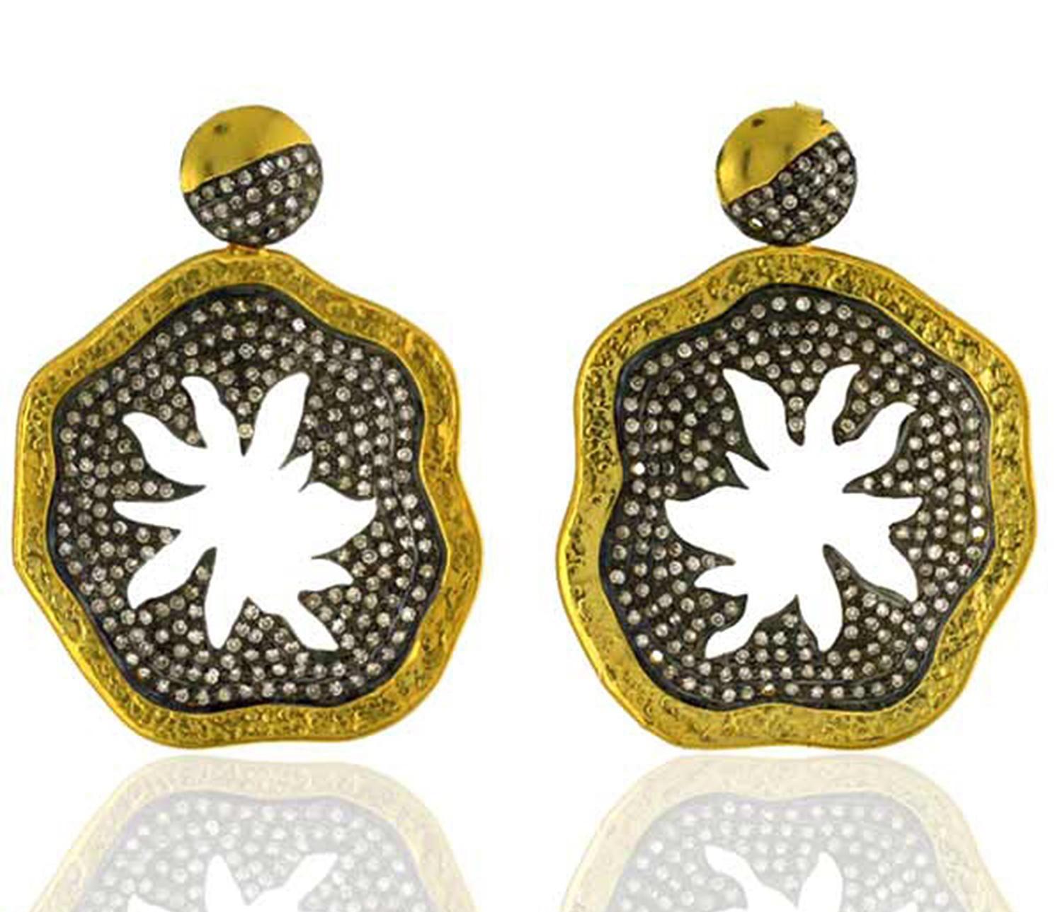 Mixed Cut Antique Style Hammered 18 Karat Gold Palm 3.63 Carat Diamond Earrings For Sale