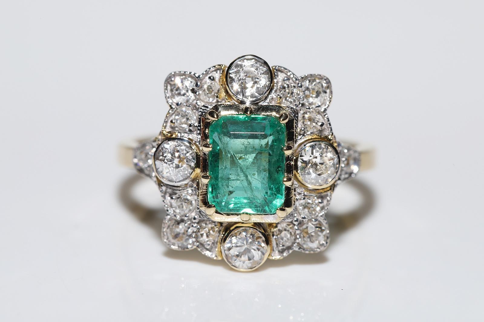 New Made 18k Gold Natural Diamond And Emerald Decorated Ring  In New Condition For Sale In Fatih/İstanbul, 34