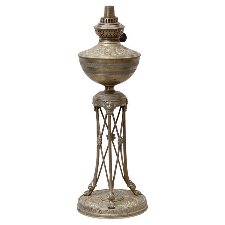 Antique Style Oil Lamp, 2nd Half of 19th Century For Sale at 1stDibs