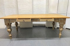 Table de ferme en pin de style ancien