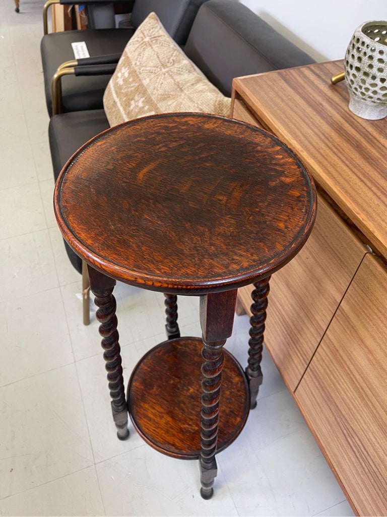 Antique Style Plant Stand, Accent Table, UK Import. For Sale at 1stDibs