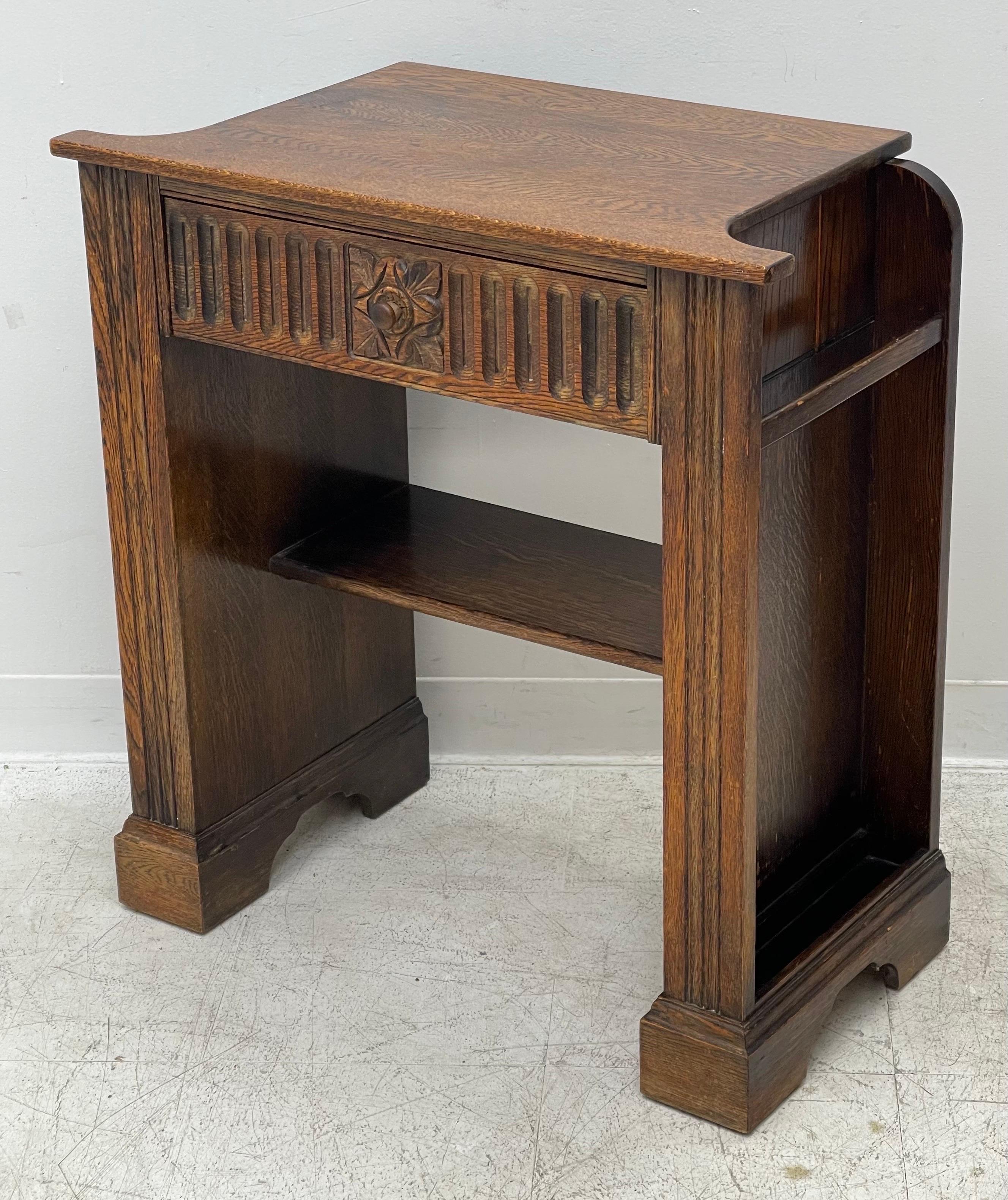 Mid-Century Modern Antique Style Table Stand For Sale