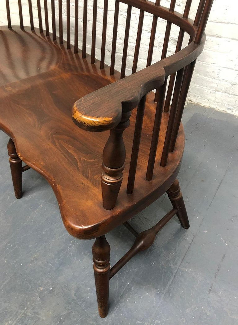 Antique Style Windsor Spindle Back Bench For Sale at 1stDibs