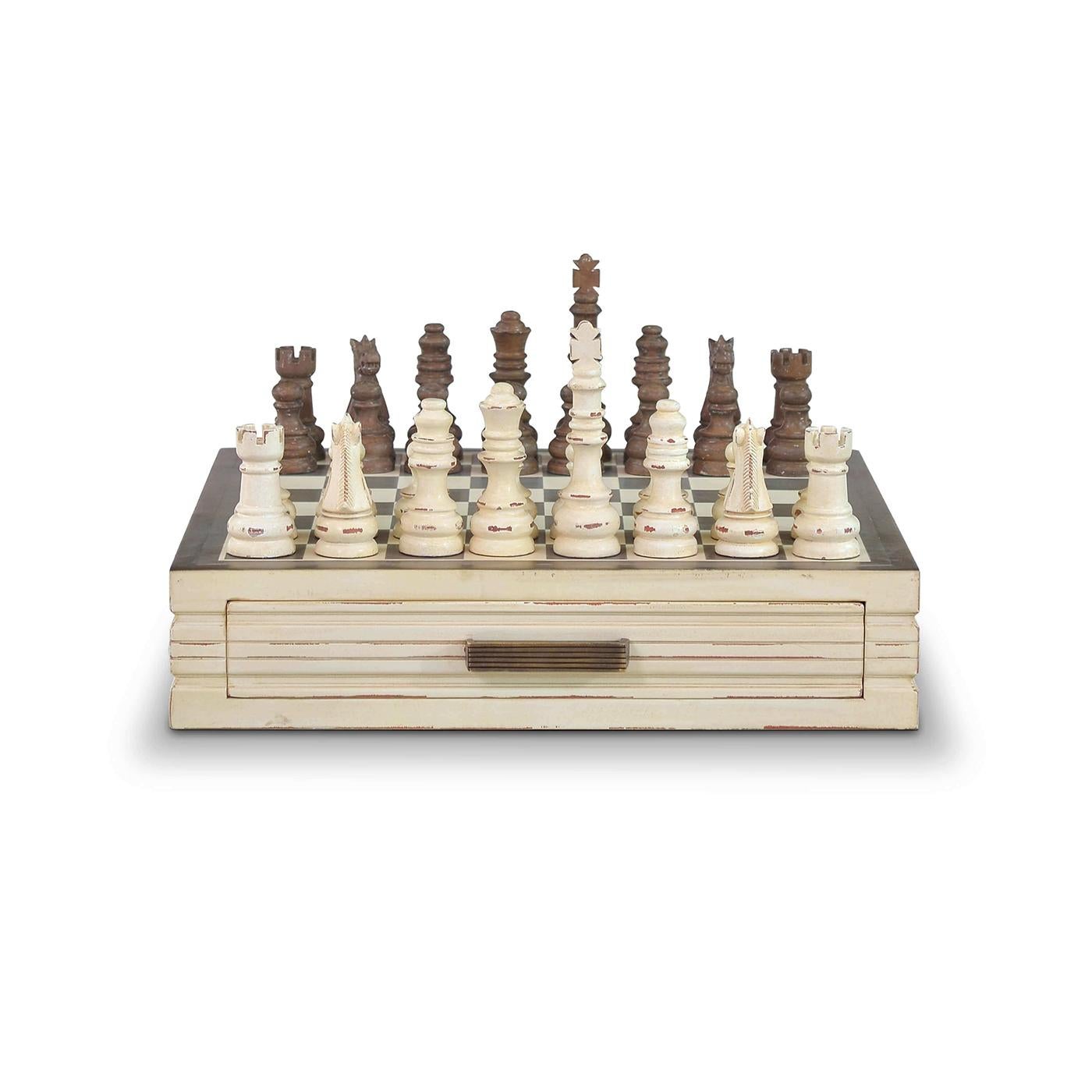 Cette pièce exquise combine un design intemporel influencé par la campagne européenne. Whiting : daim marron peint à la main et finition peinte en blanc Forofino. L'échiquier lui-même est méticuleusement fabriqué, avec un motif classique en damier