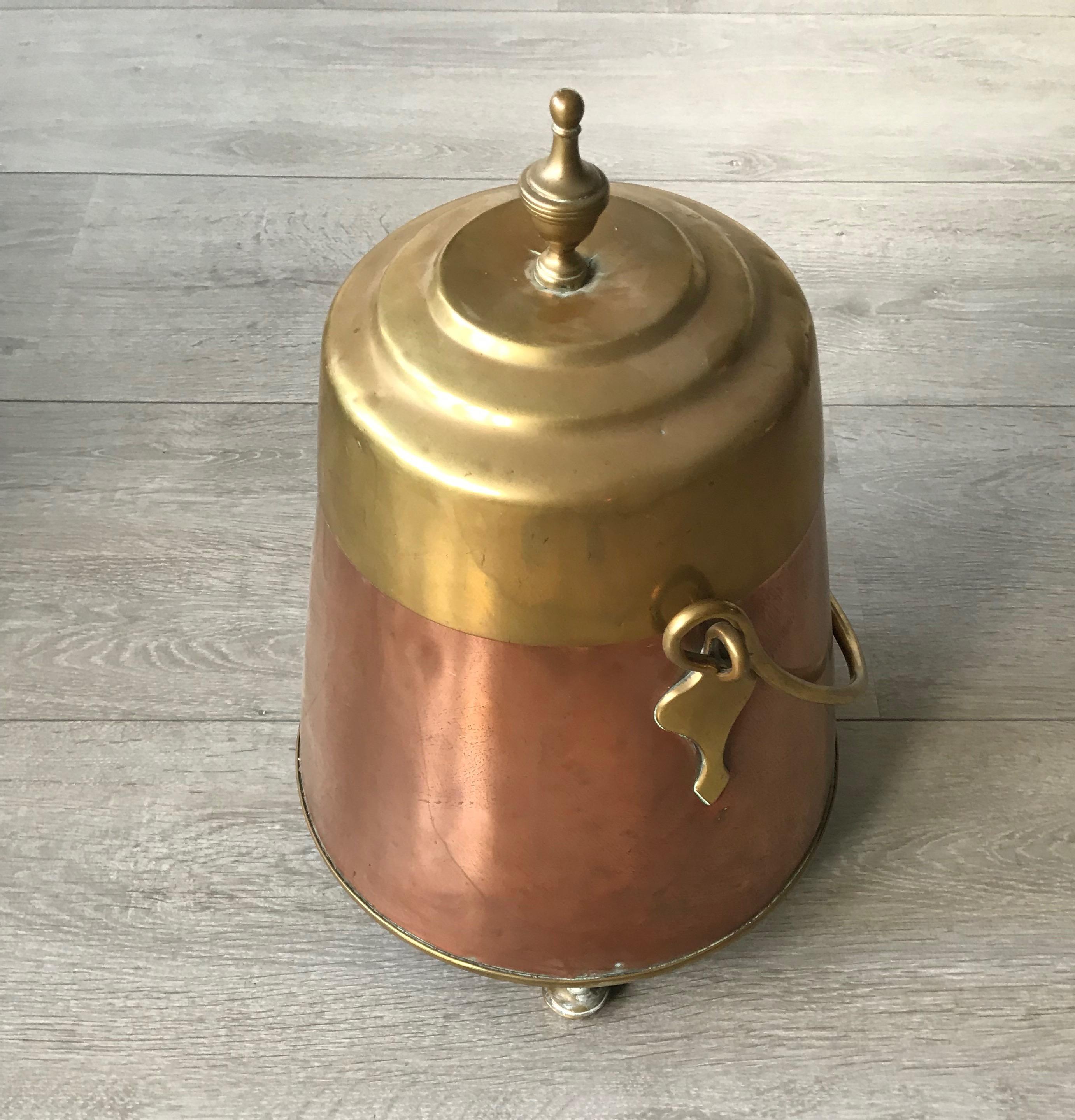 19th Century Antique Stylish Copper and Brass Coal Kettle, Fire Extinguisher Fire Place Decor For Sale