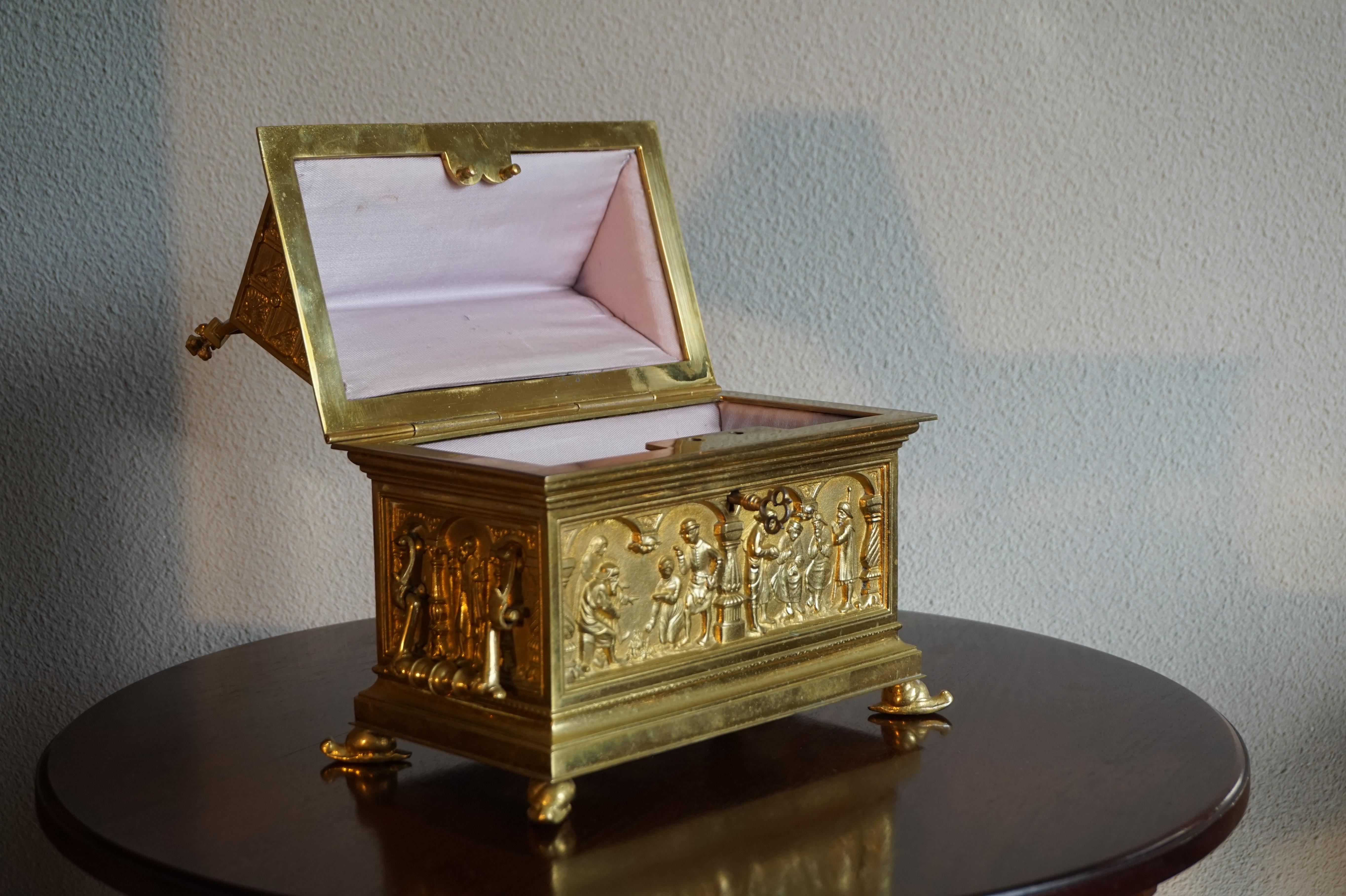 Antique & Stylish Gothic Revival Gilt Bronze & Brass Church Relic or Jewelry Box 8