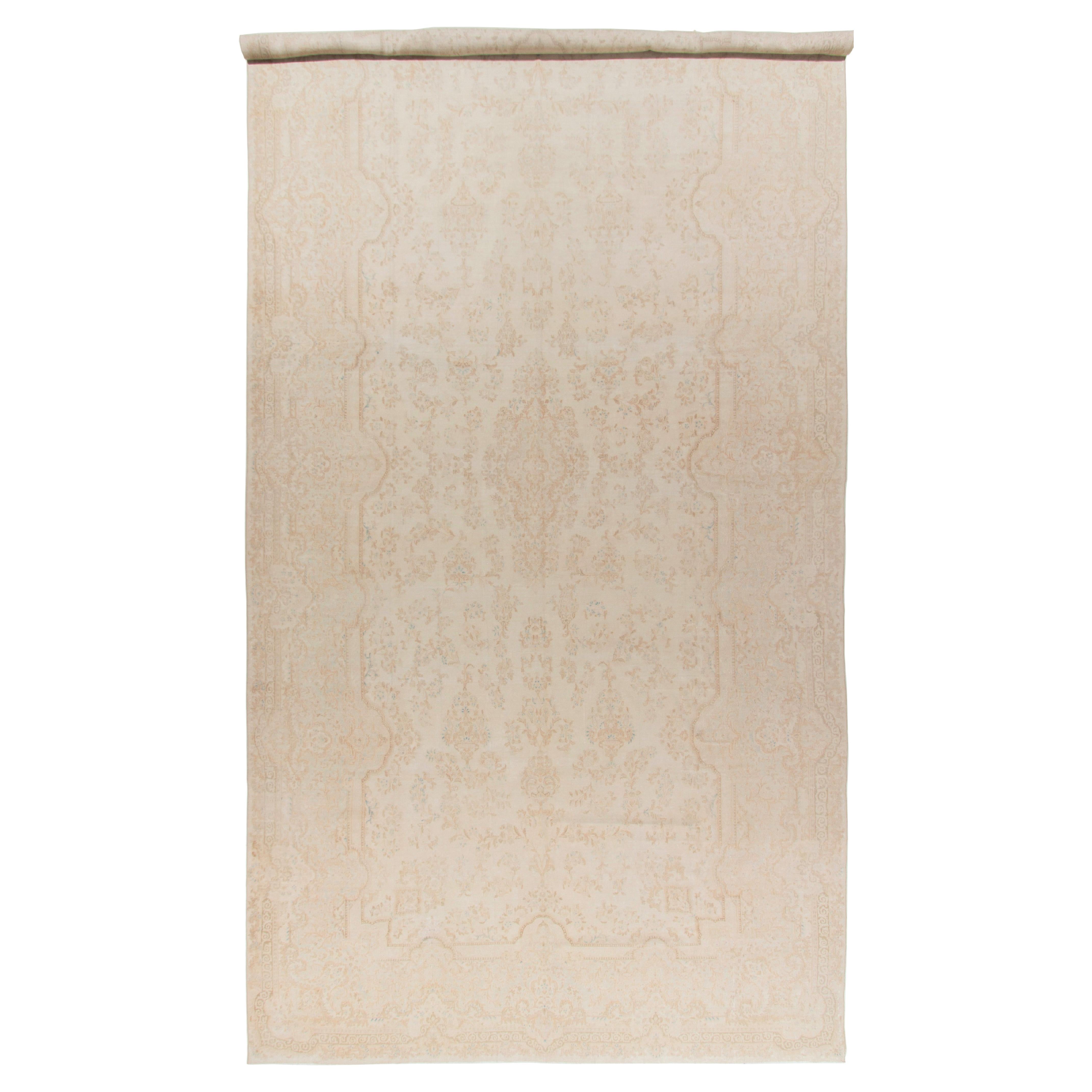 Tappeto Kirman beige antico e tenue 10
10 X 22
9 in vendita
