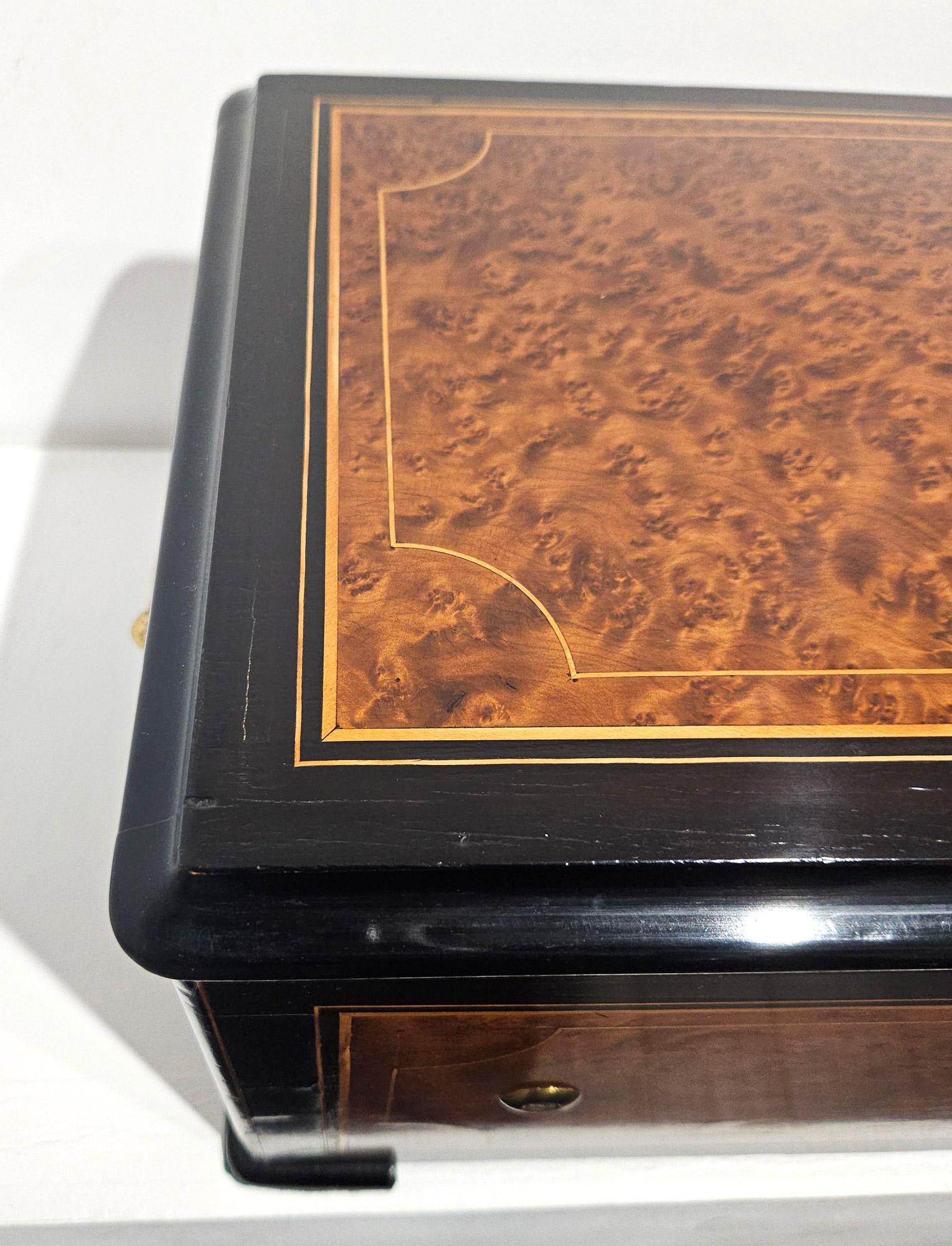 Antique Sublime Harmony Bell & Drum Music Box, Paillard Vaucher et Fils, c. 1875 For Sale 12