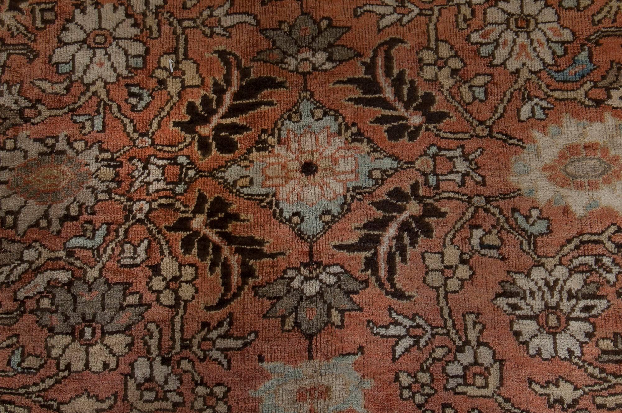 Antique Sultanabad brown rug
Size: 13'0