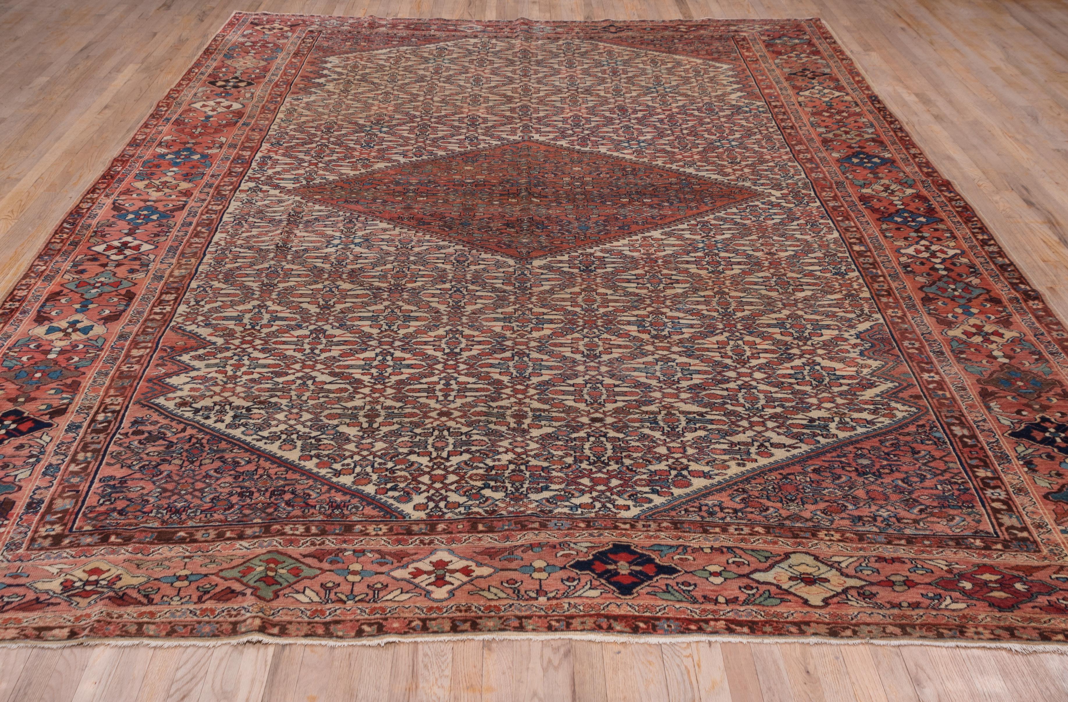 Antiker Sultanabad-Teppich, um 1900 (Persisch) im Angebot