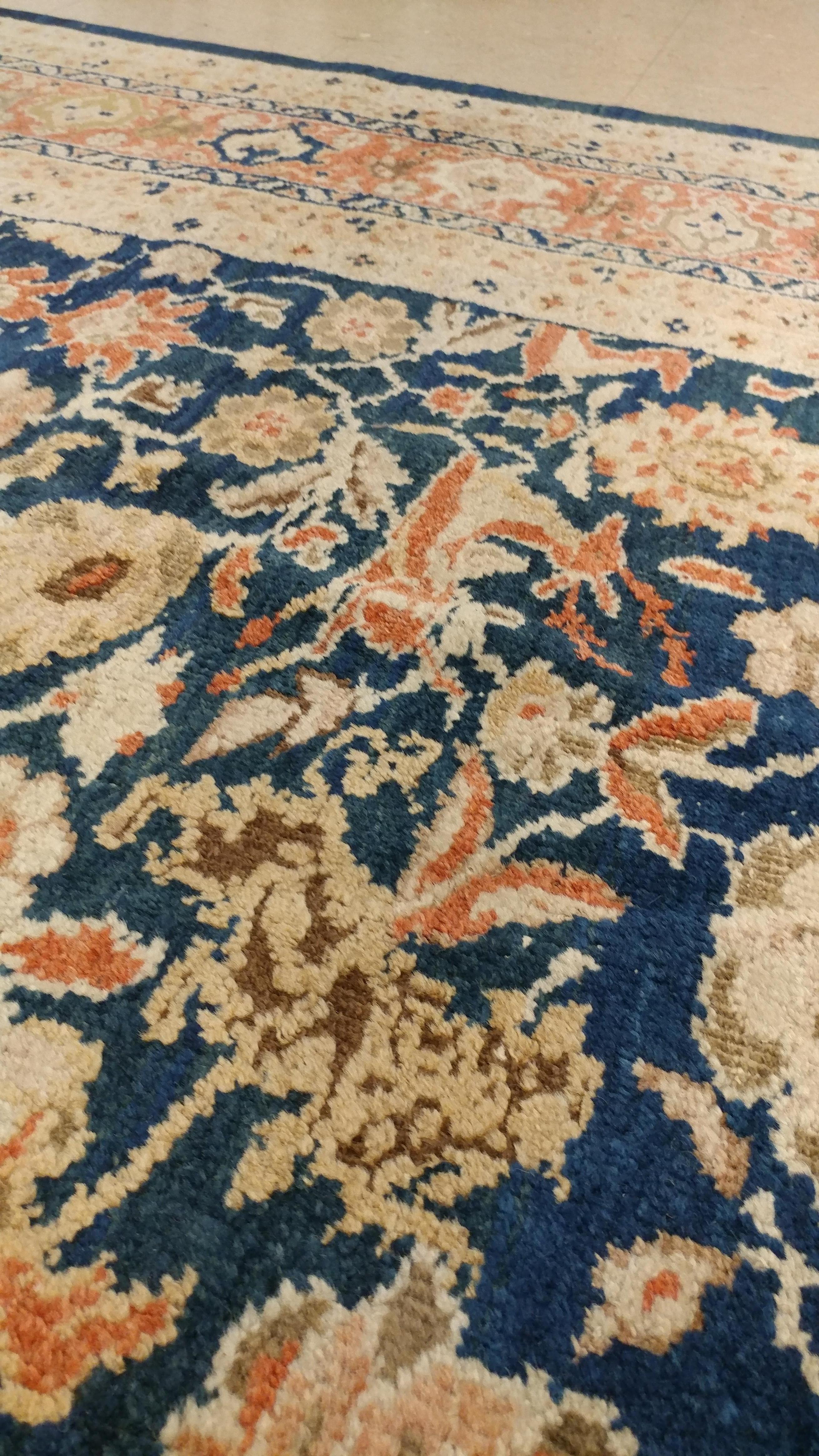 Antique Sultanabad Carpet For Sale 2