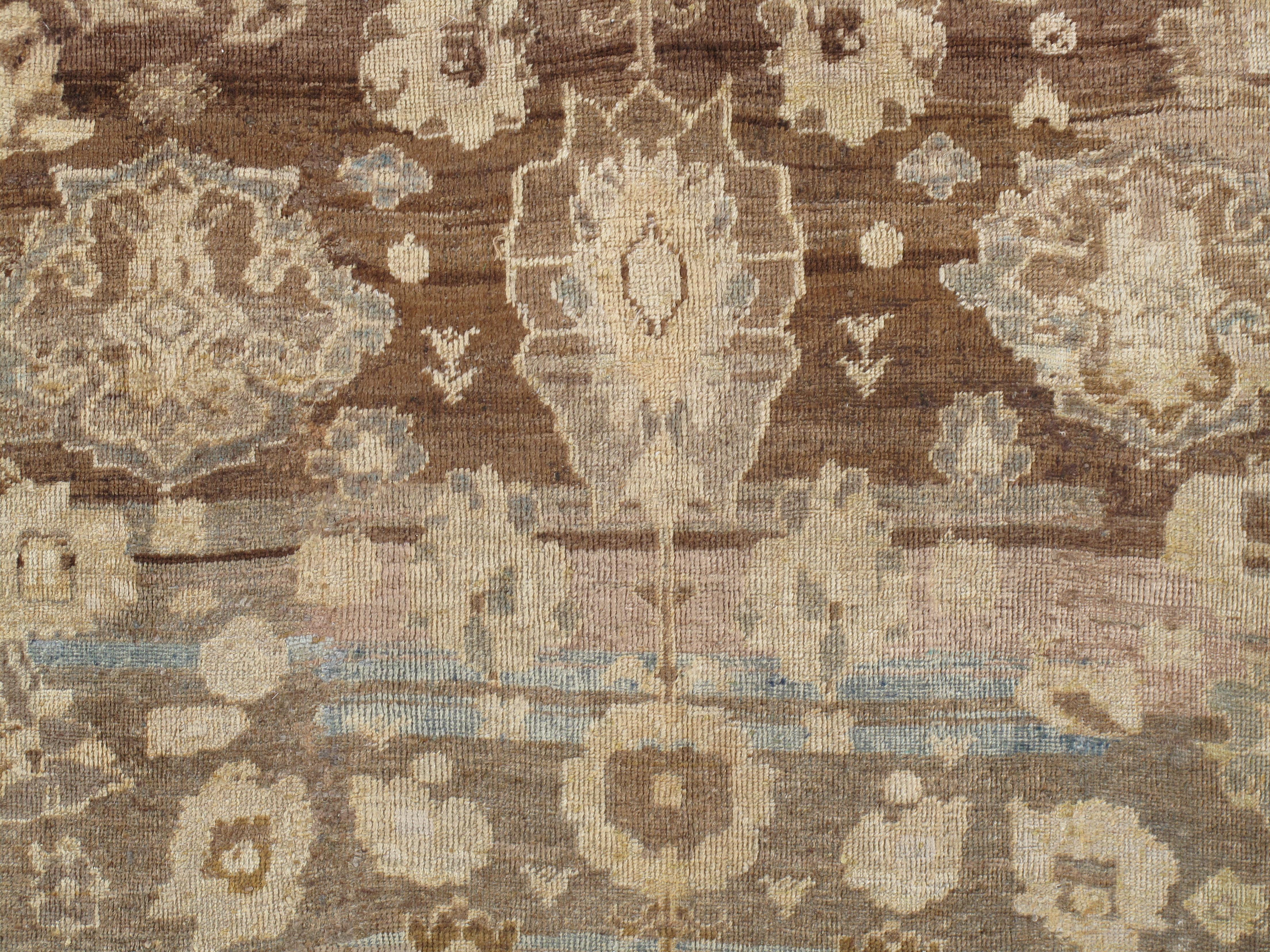 Tapis persan ancien Sultanabad, fait à la main, gris, ivoire, taupe, bleu clair en vente 2