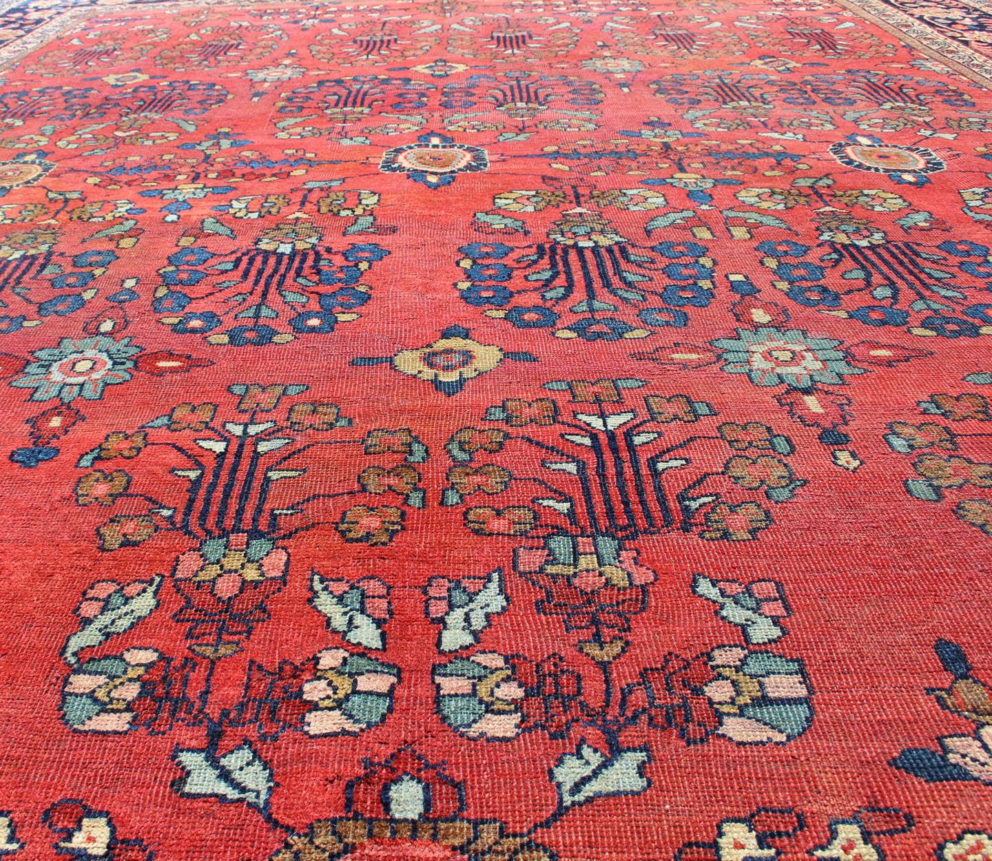 Antique Sultanabad Carpet with All-Over Large Scale Flower Design With Red Field For Sale 4