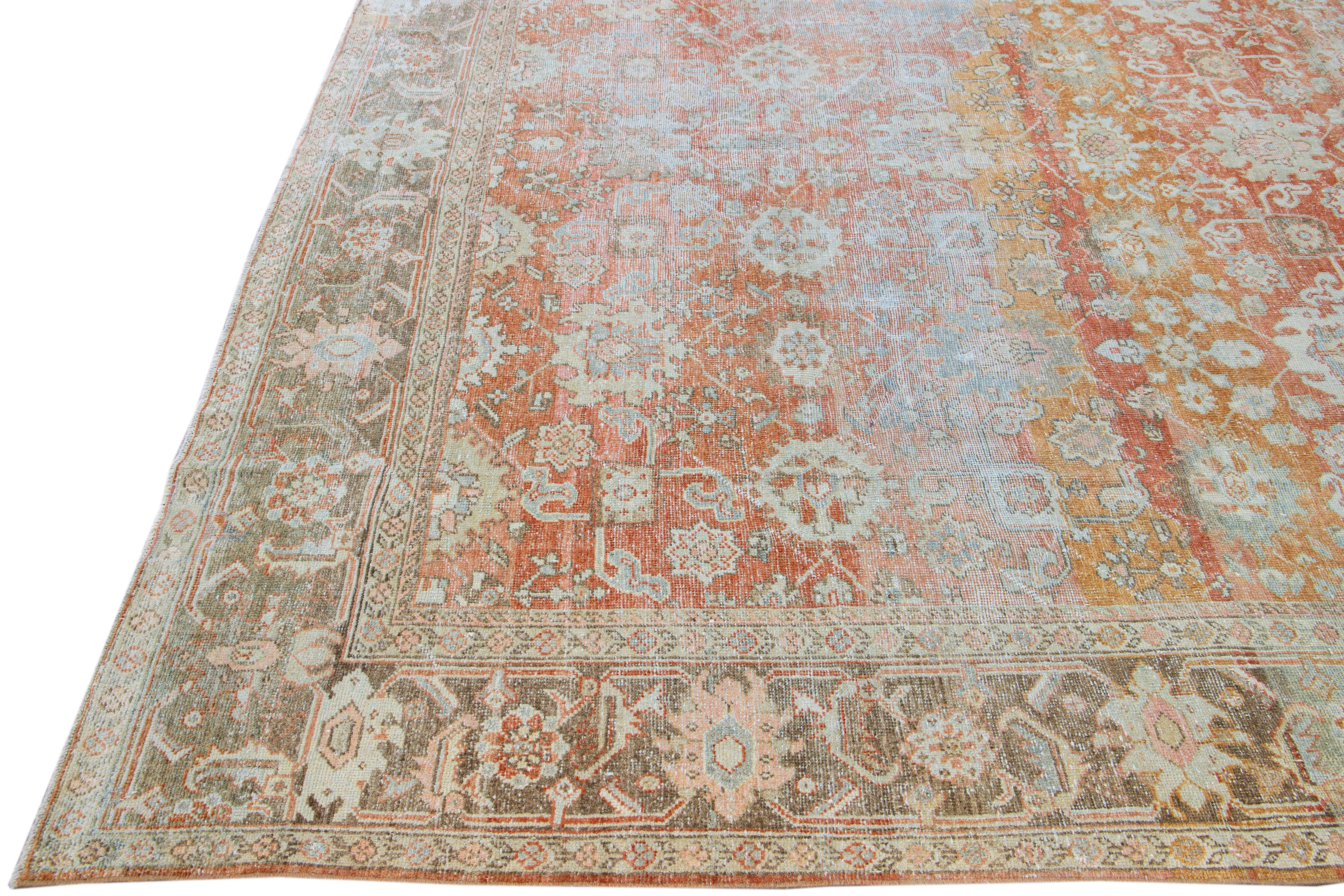 Antique Sultanabad Handmade Floral Pattern Designed Red Wool Rug For Sale 2