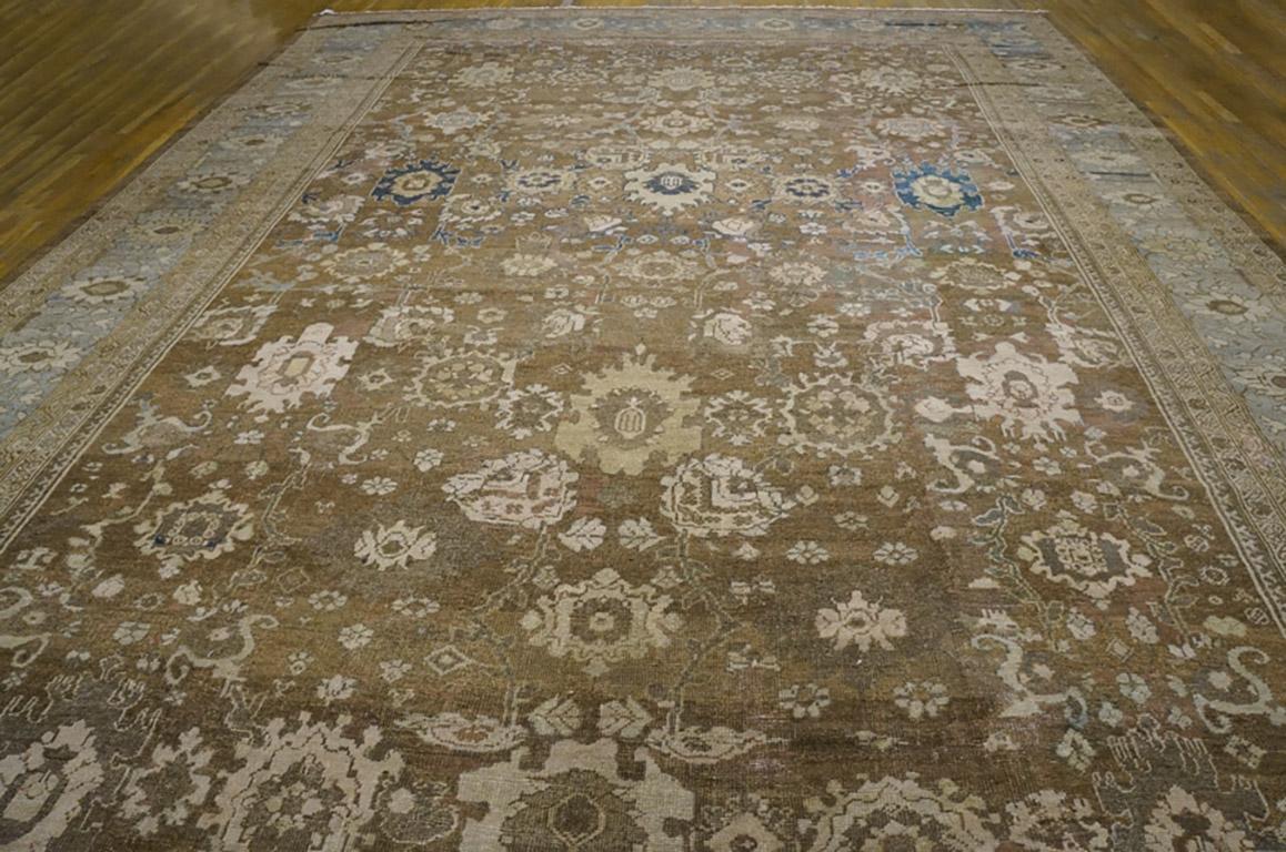 Late 19th Century 19th Century Persian Sultanabad Carpet ( 14' x 20' x - 425 x 610 ) For Sale