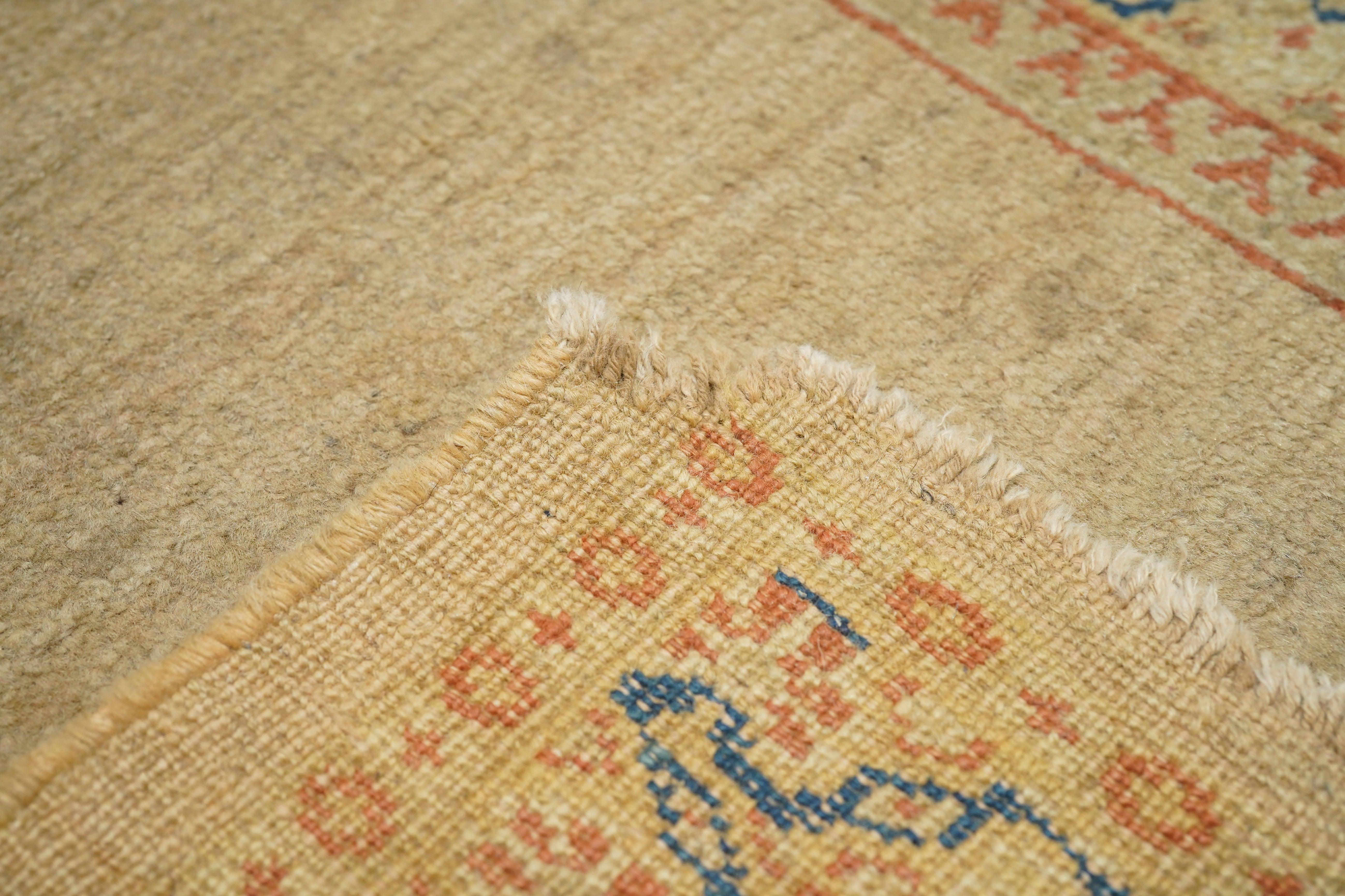 Antique Sultanabad Rug 2'8'' x 6'0'' For Sale 3