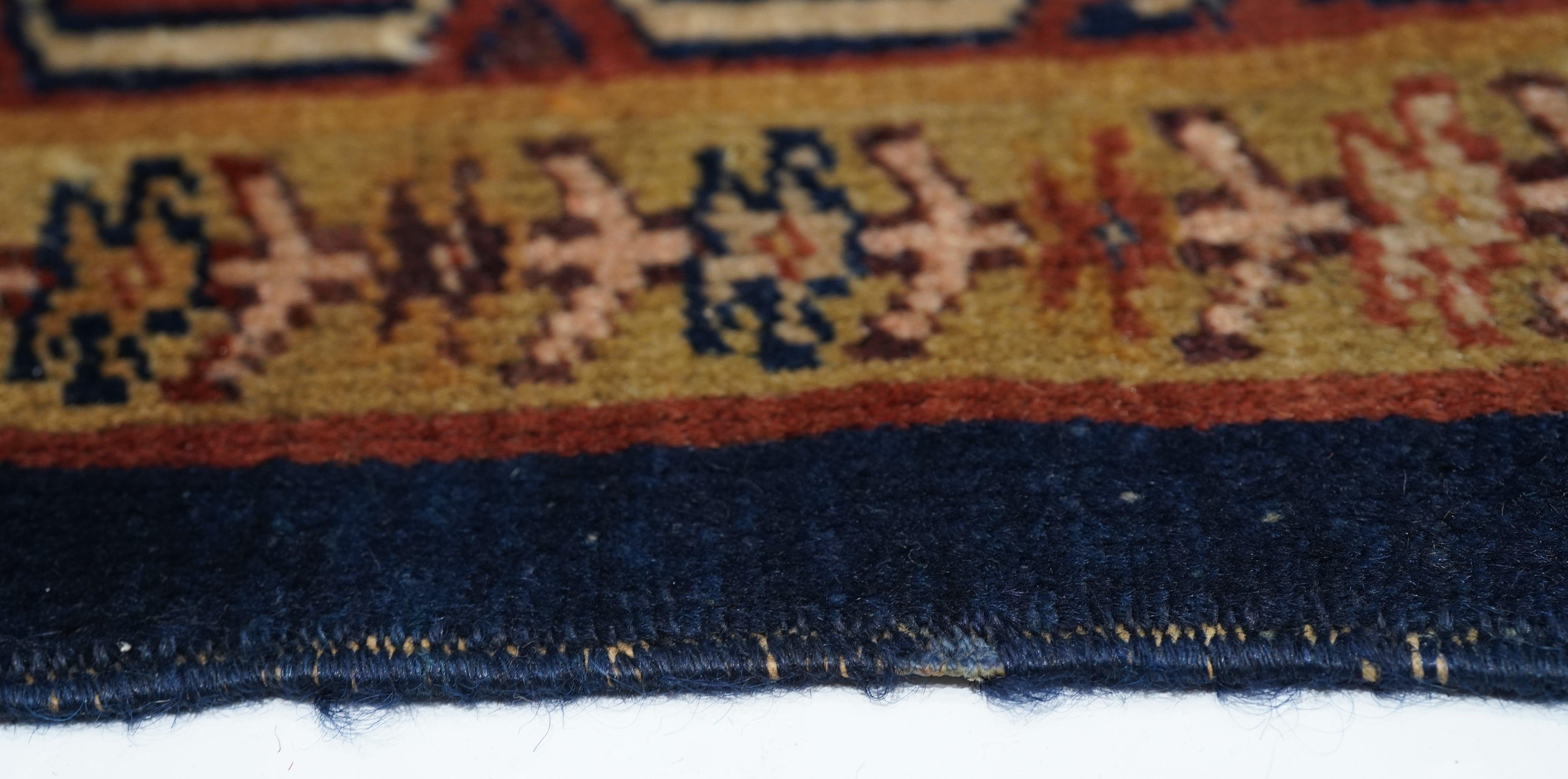 Antiker Sultanabad-Teppich 3'11'' x 6'10'' (Persisch) im Angebot