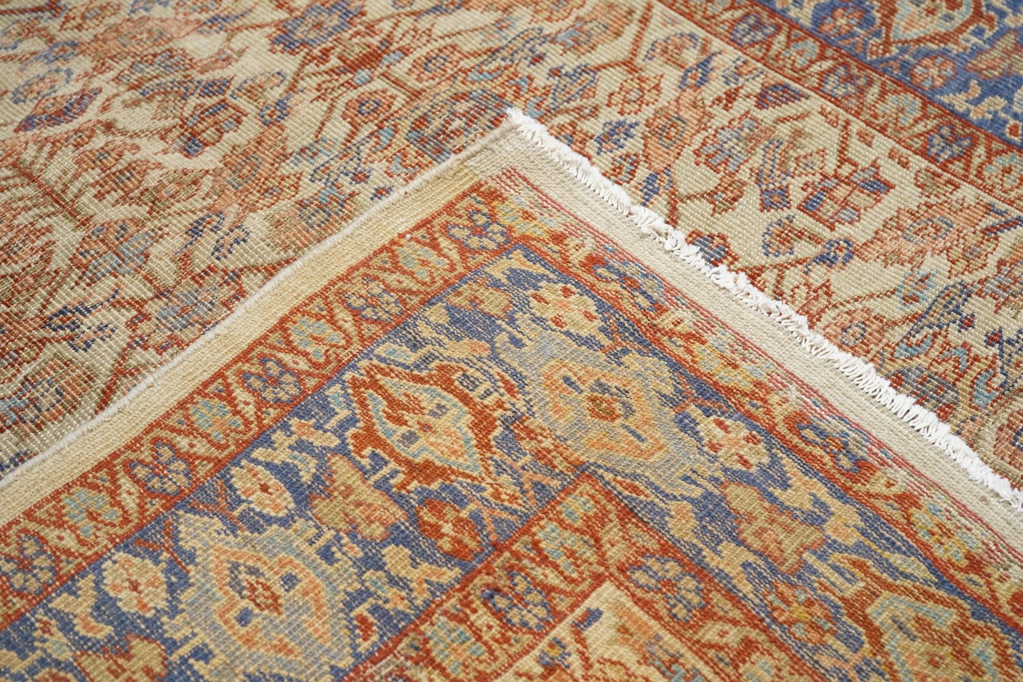 Antique Sultanabad Rug 5'2'' x 8'10'' For Sale 1