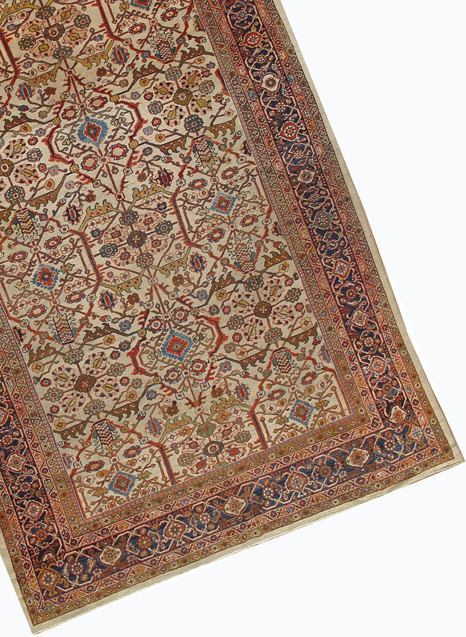 Hand-Woven Antique Sultanabad Rug Carpet, circa 1890  8'4 x 13'4
