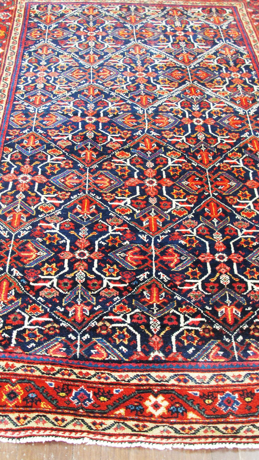 20th Century Antique Sultanabad Rug, circa 1920 For Sale