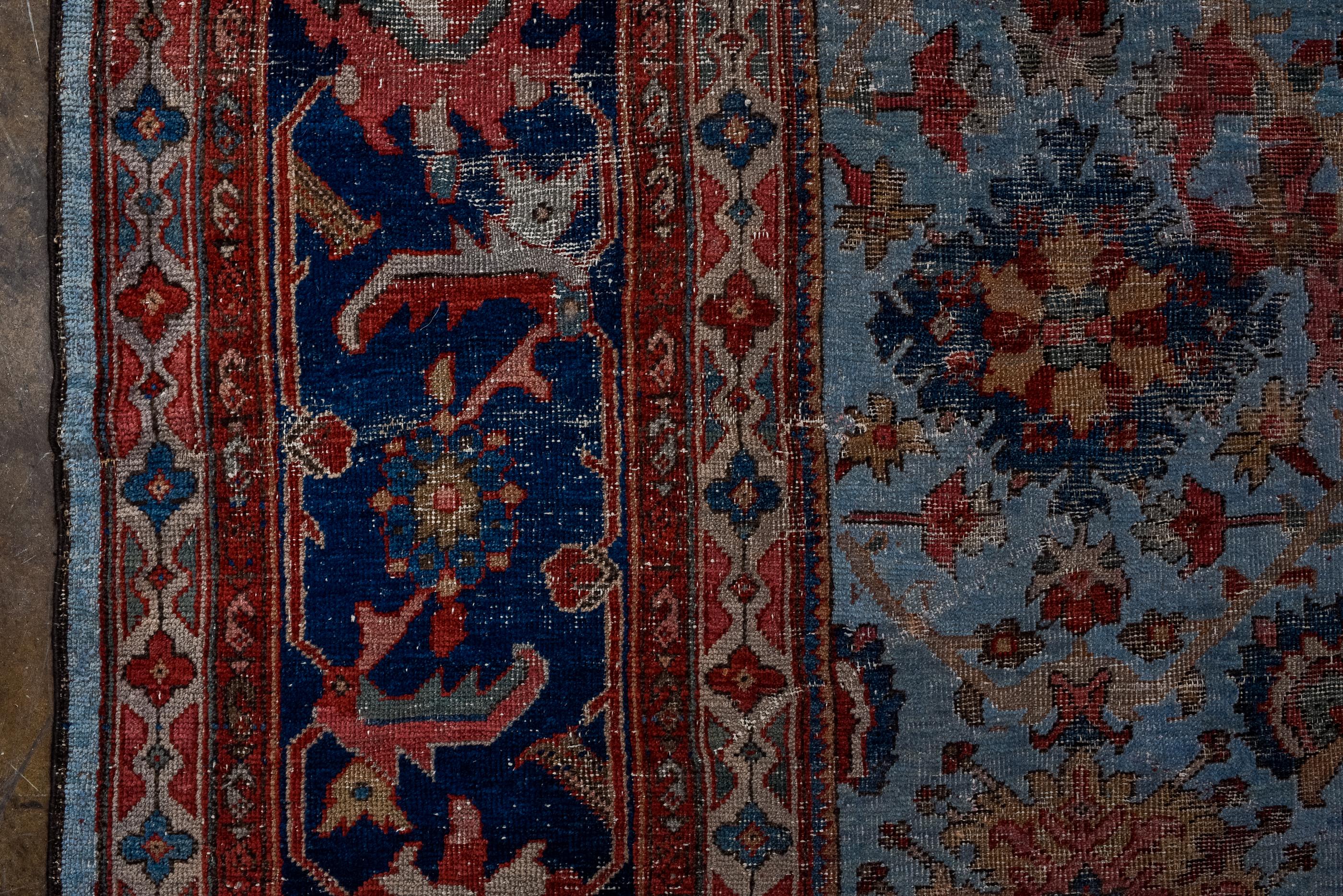 Antique Sultanabad with Blue Field and Harshang Design  In Good Condition For Sale In New York, NY