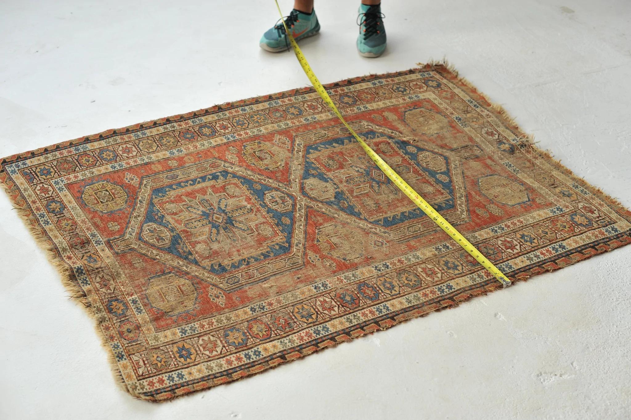 Tapis Sumac ancien de caractère, c.1900''s en vente 5