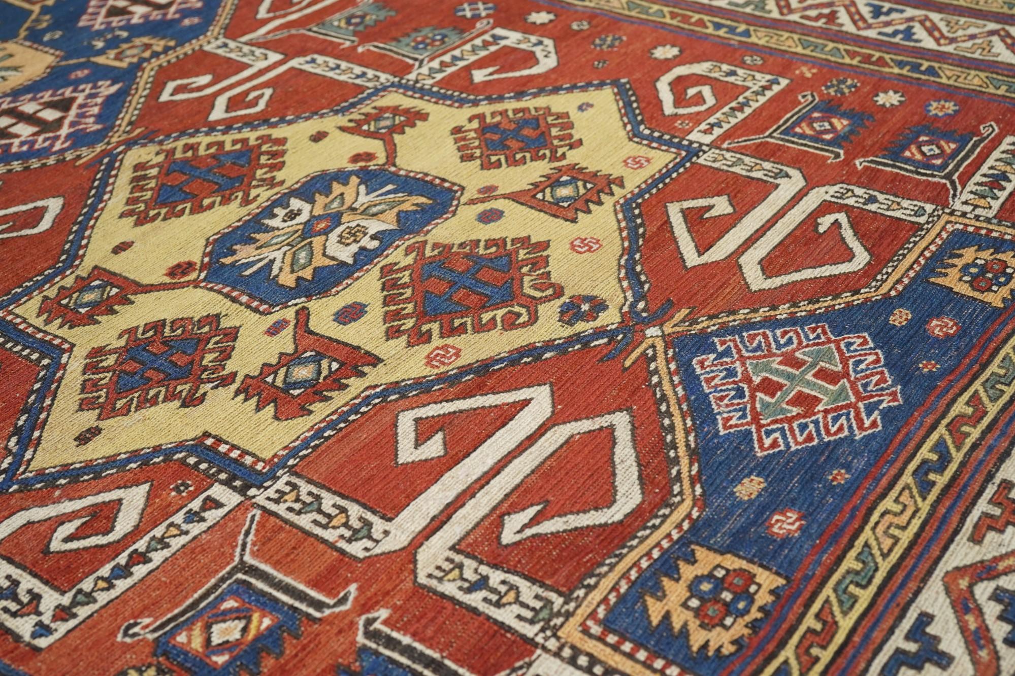 Antiker Sumak-Teppich (Spätes 19. Jahrhundert) im Angebot