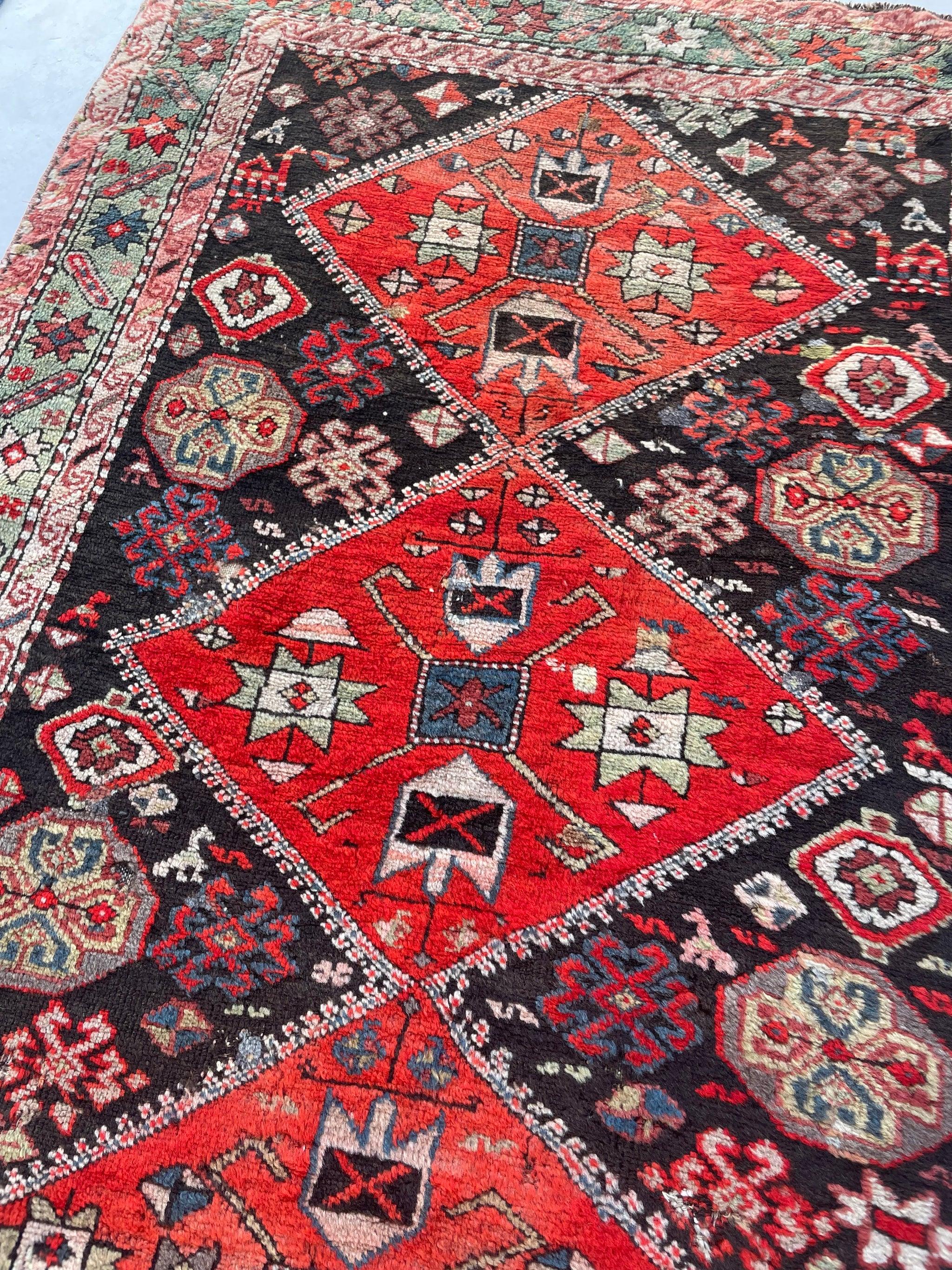 Alfombra caucásica antigua Supere Unique, circa 1930-40's en Bueno estado para la venta en Milwaukee, WI