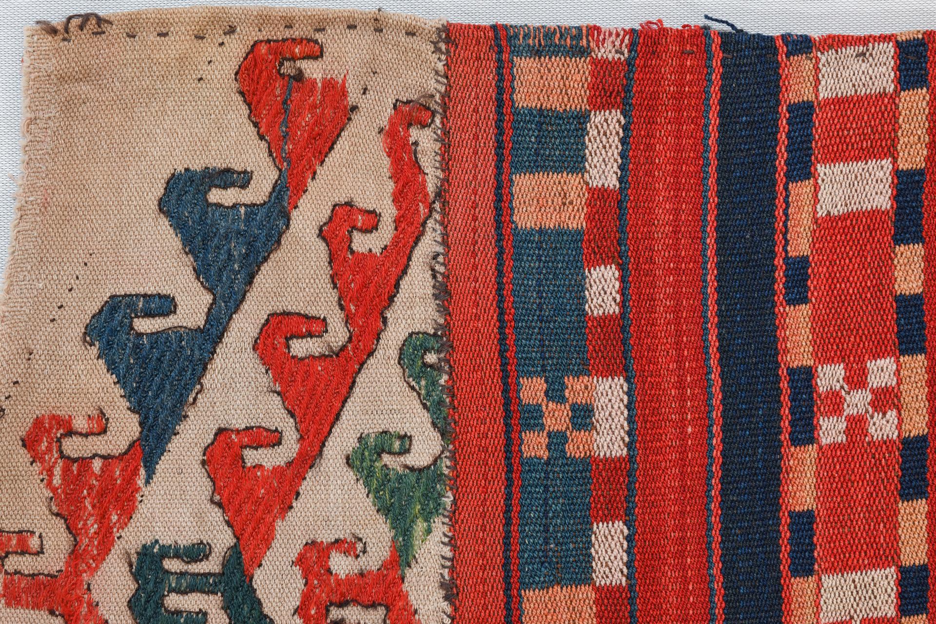 Antique Susani, Fully Embroidered im Angebot 1