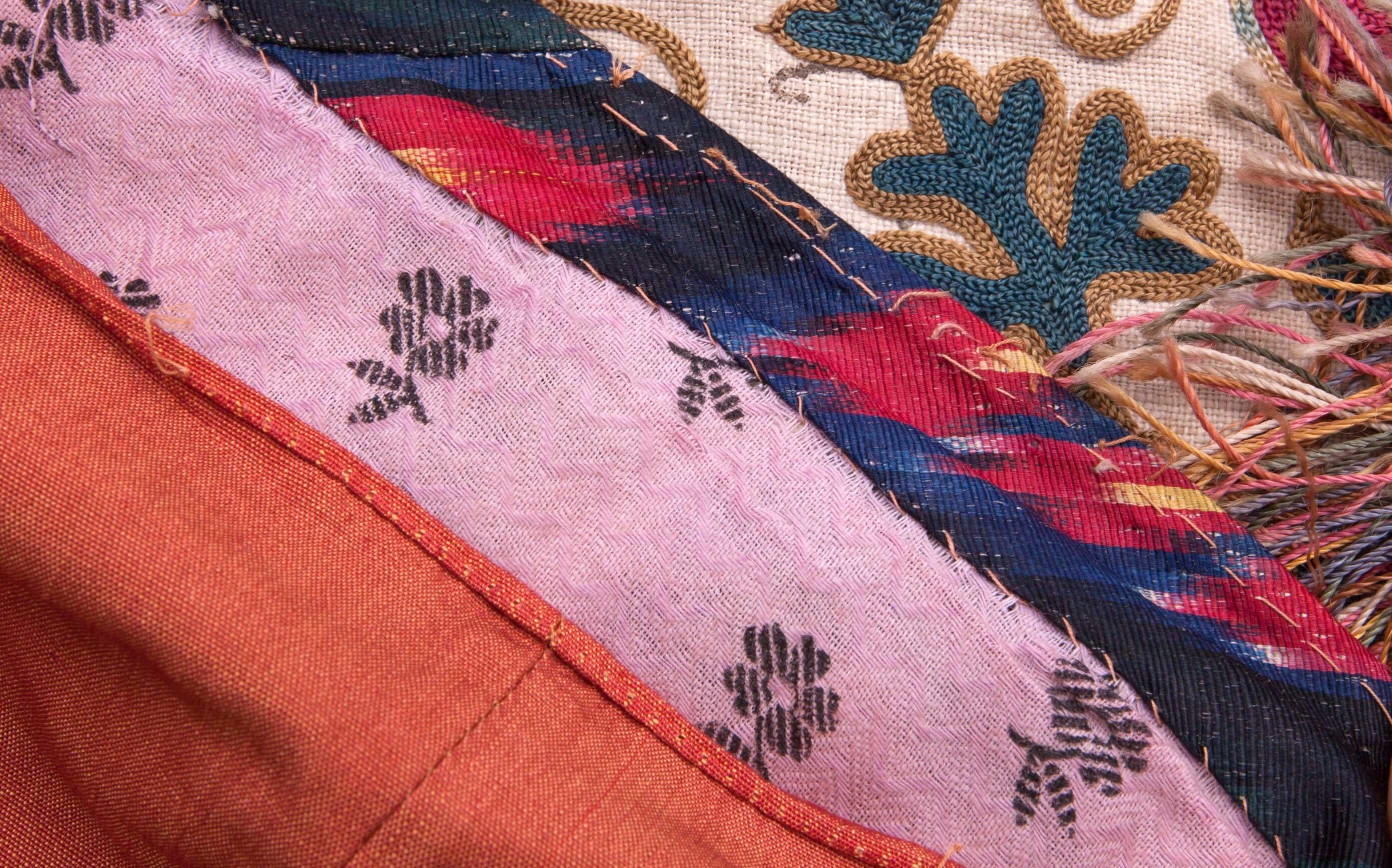 Antike Suzani aus Bukhara- Usbekistan, Mitte des 19. Jahrhunderts 5