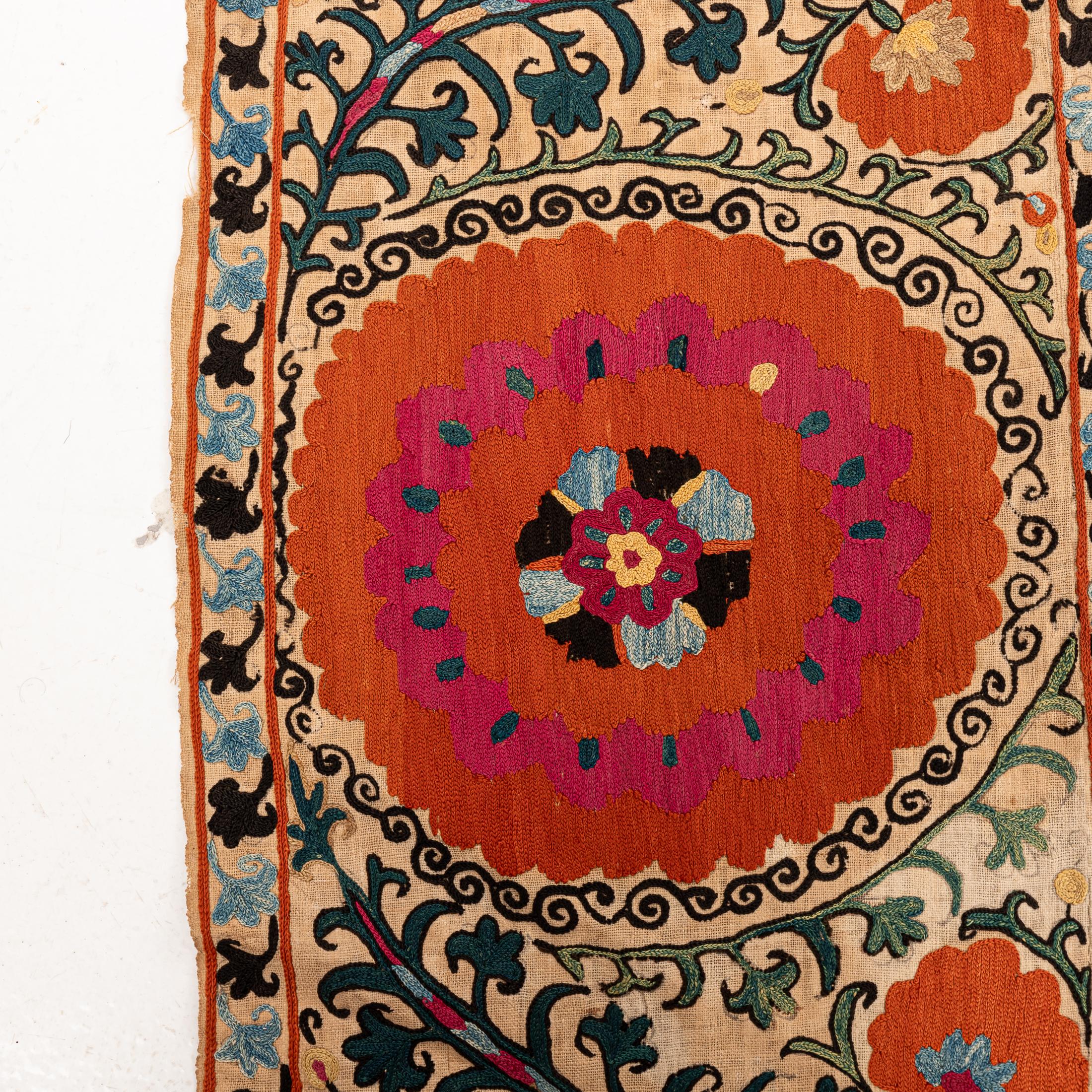 Antique Suzani from Bukhara, Uzbekistan, Mid 19th Century. For Sale 1