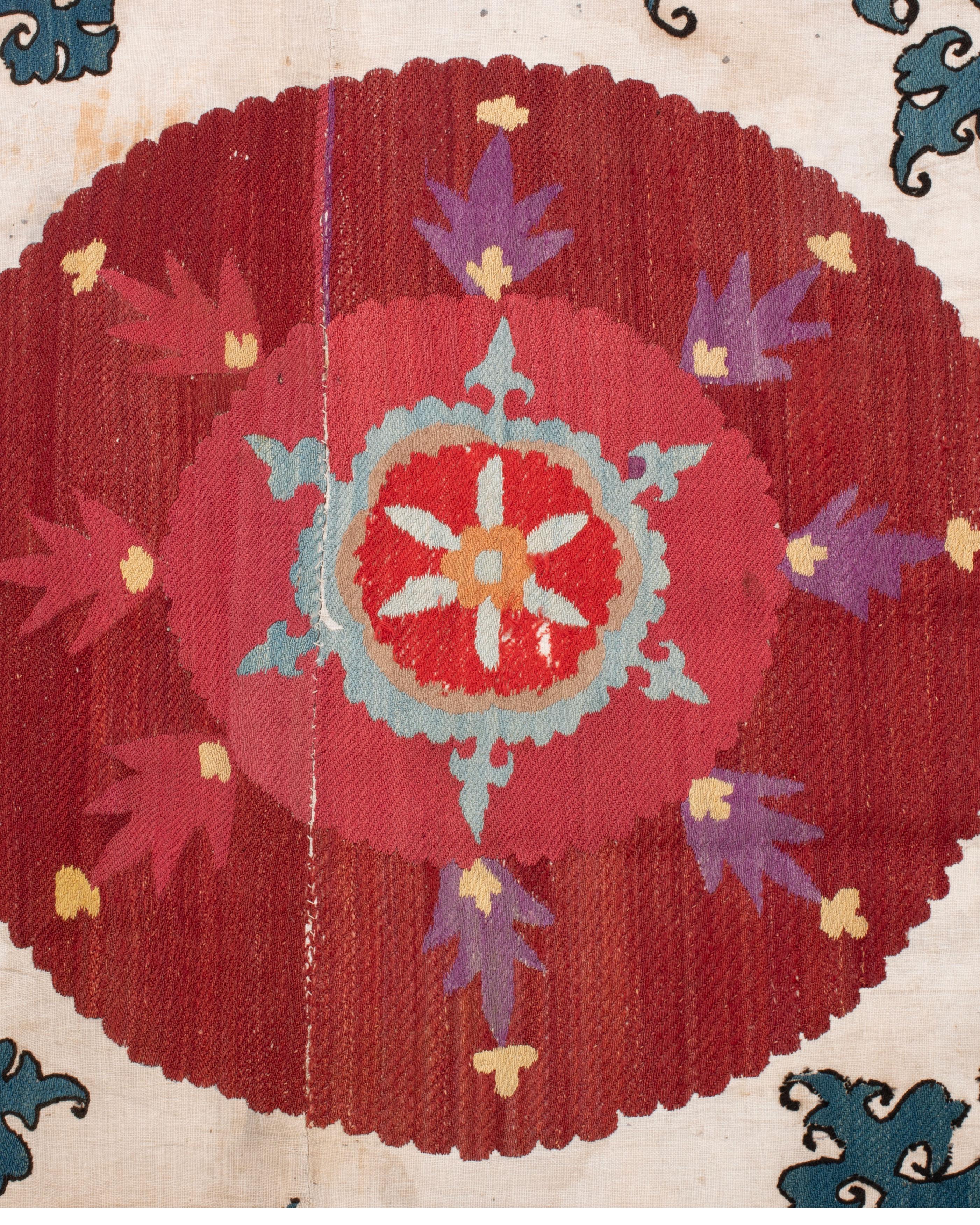 Antico Suzani di Samarcanda, Uzbekistan, anni '80 del XIX secolo in vendita 1