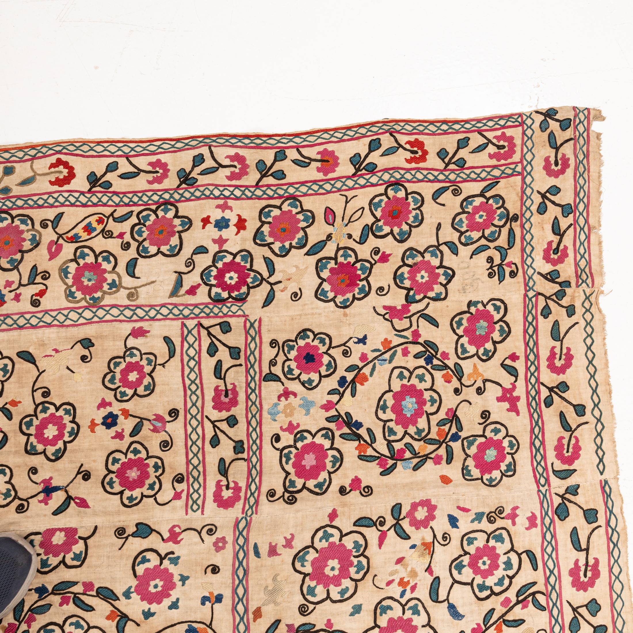 Antique Suzani from Ura Tube Tajikistan, 19th C. For Sale 2