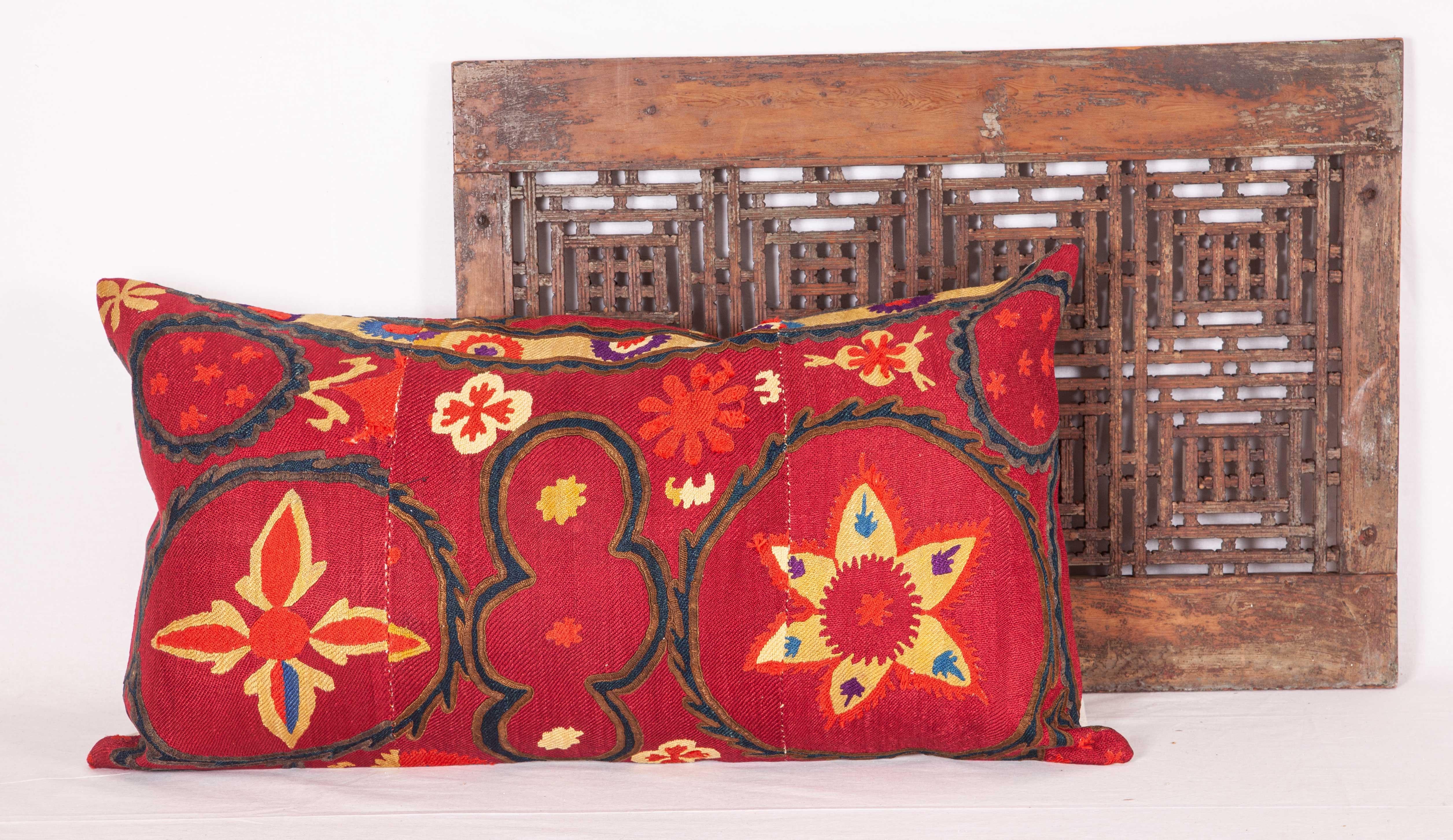 Antique Suzani Pillow Case Fashioned from a late 19th Century Pishkent Suzani In Good Condition In Istanbul, TR