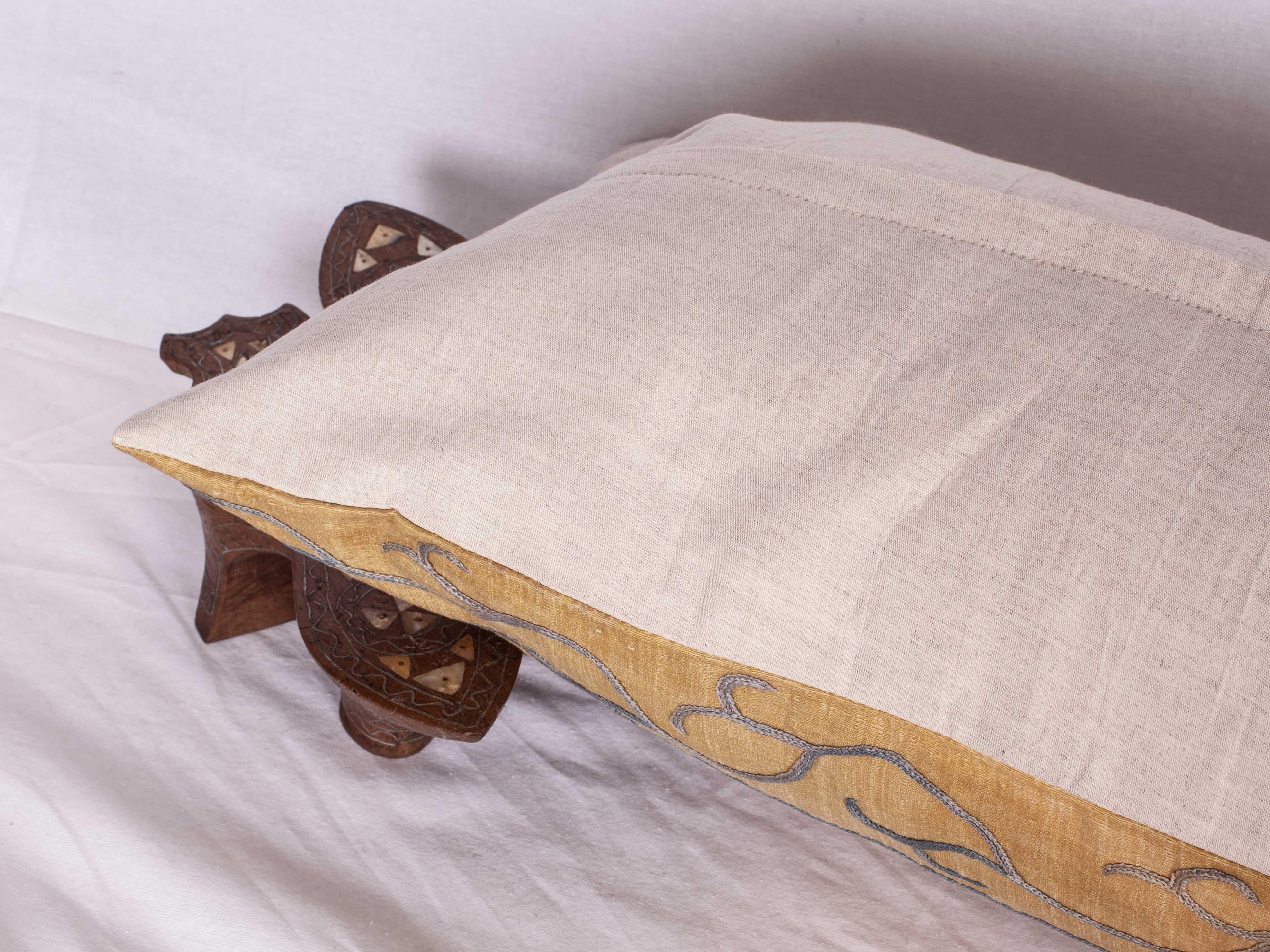 Antique Suzani Pillow Case, Late 19th Century In Good Condition In Istanbul, TR