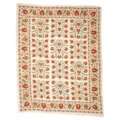 Tapis Suzani ancien 6'2" x 7'11