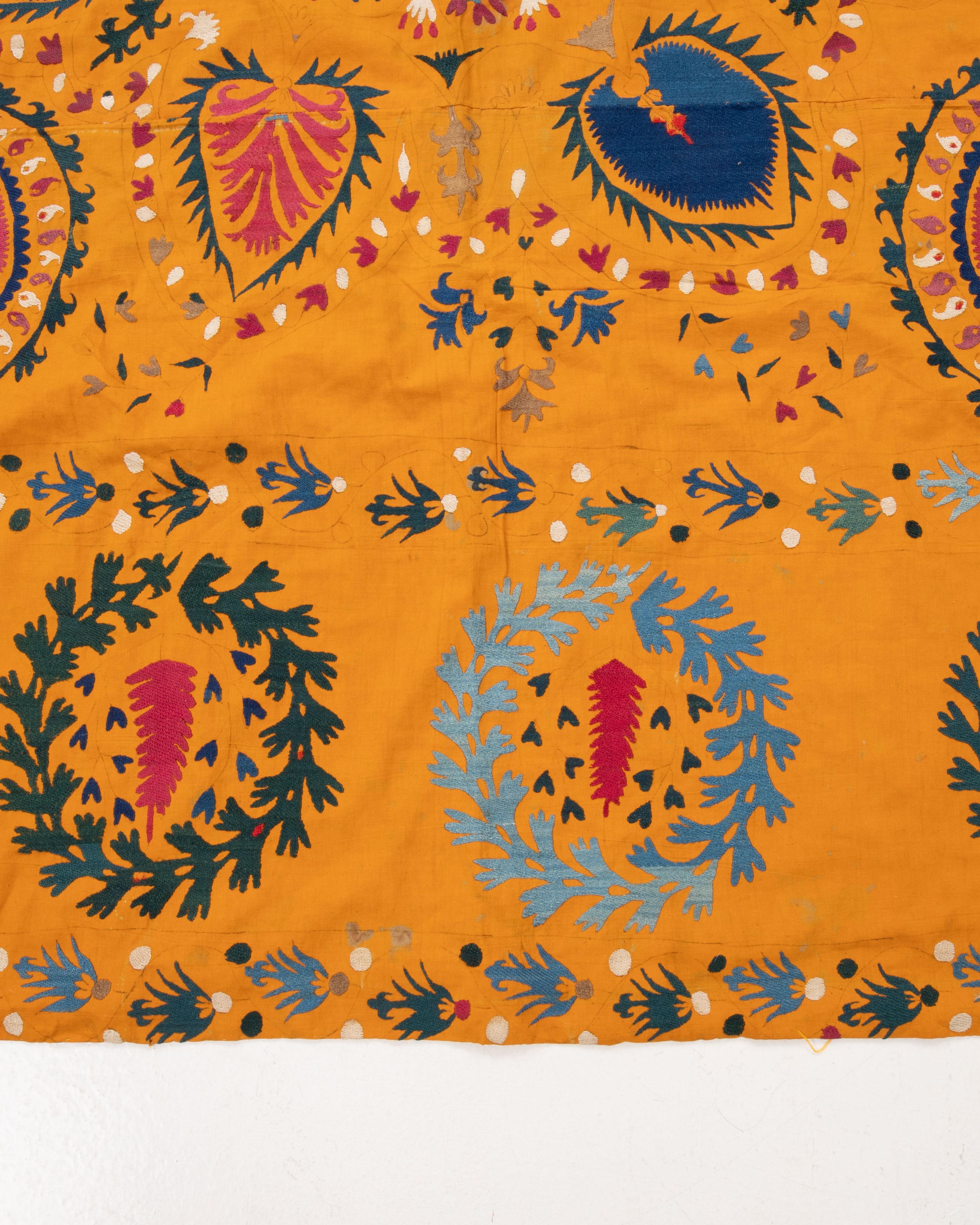 Uzbeko Antico Suzani , Tashkent, Uzbekistan in vendita