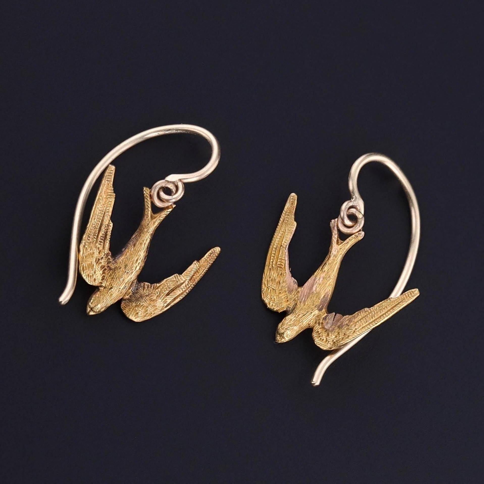 Antique Swallow Bird Earrings of 14k Gold In Good Condition For Sale In Lewisburg, PA