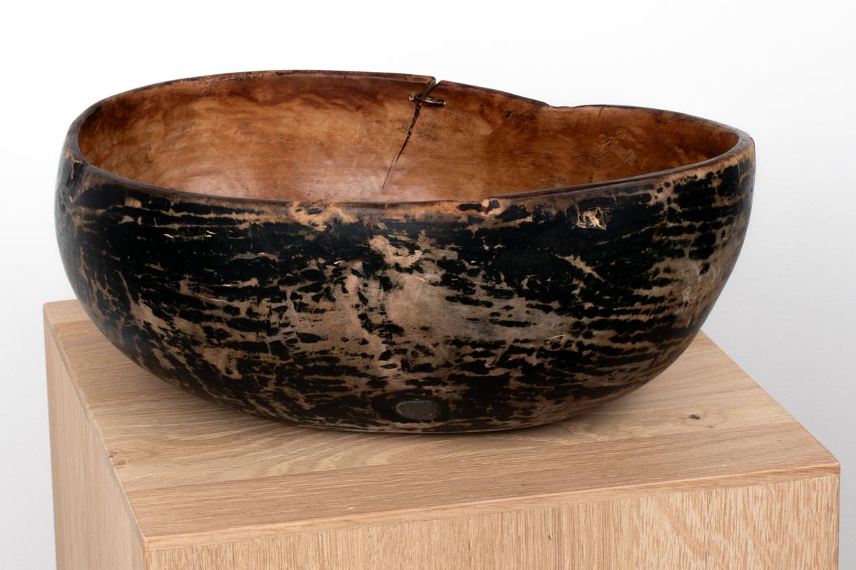Antique Swedish Primitive Wooden Bowl – 19th Century, Partially Painted For Sale 3