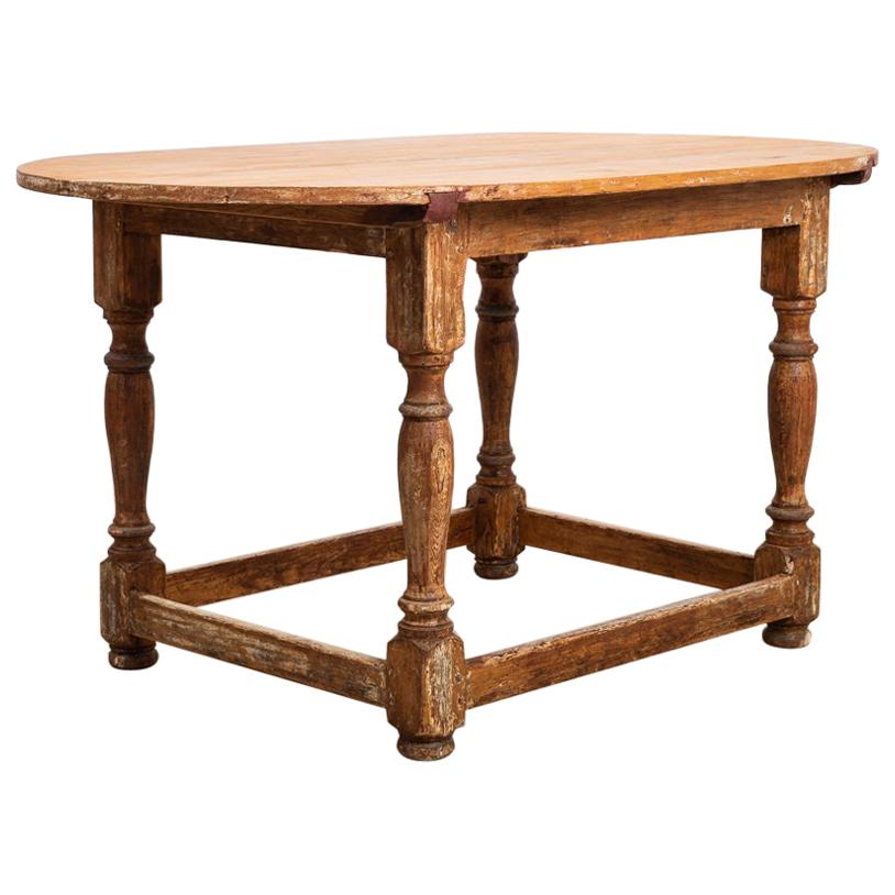 Table baroque suédoise de la fin du XVIIIe siècle en pin