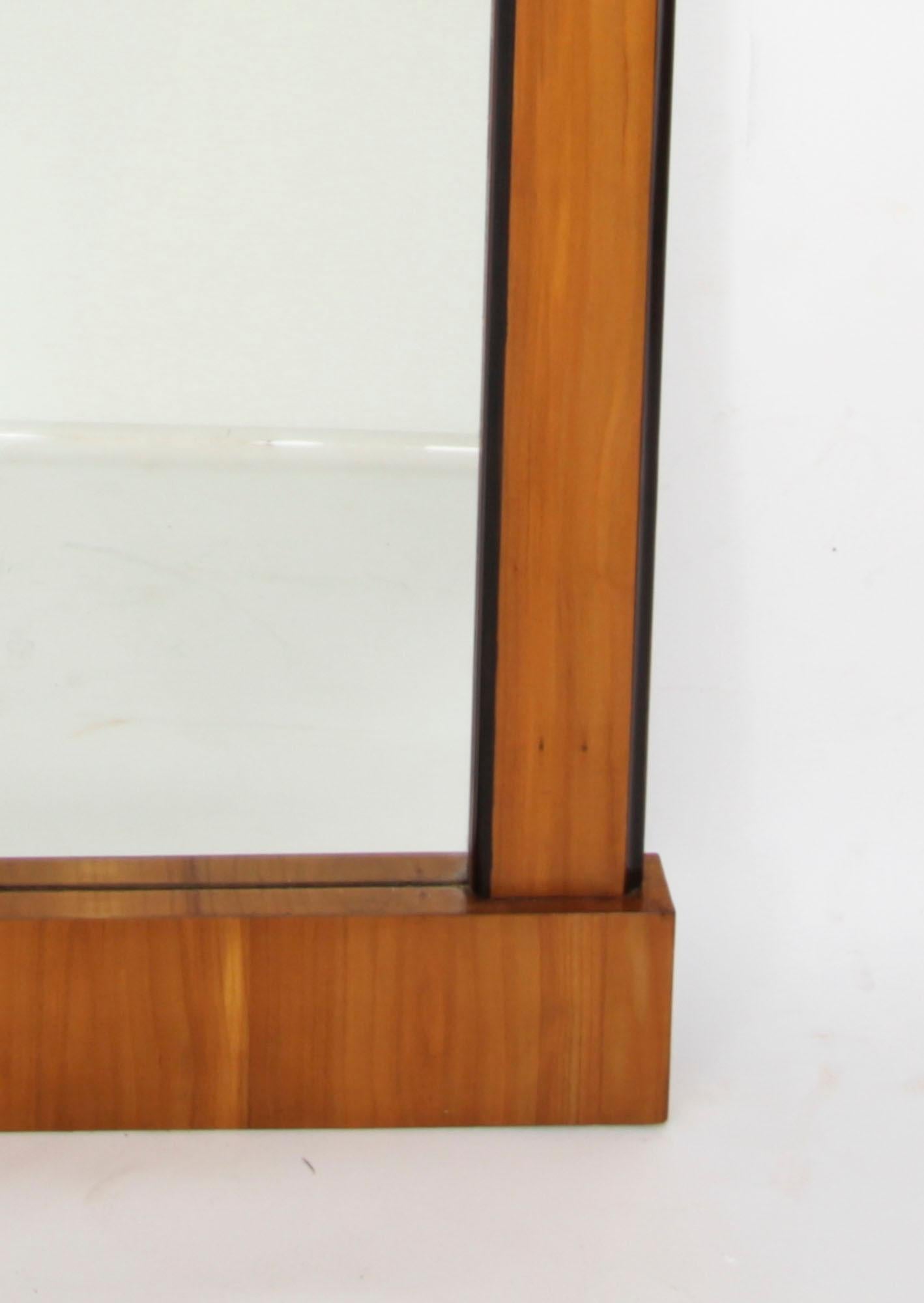 Fin du XIXe siècle Miroir Biedermeier suédois ancien en bois de bouleau 19ème siècle en vente