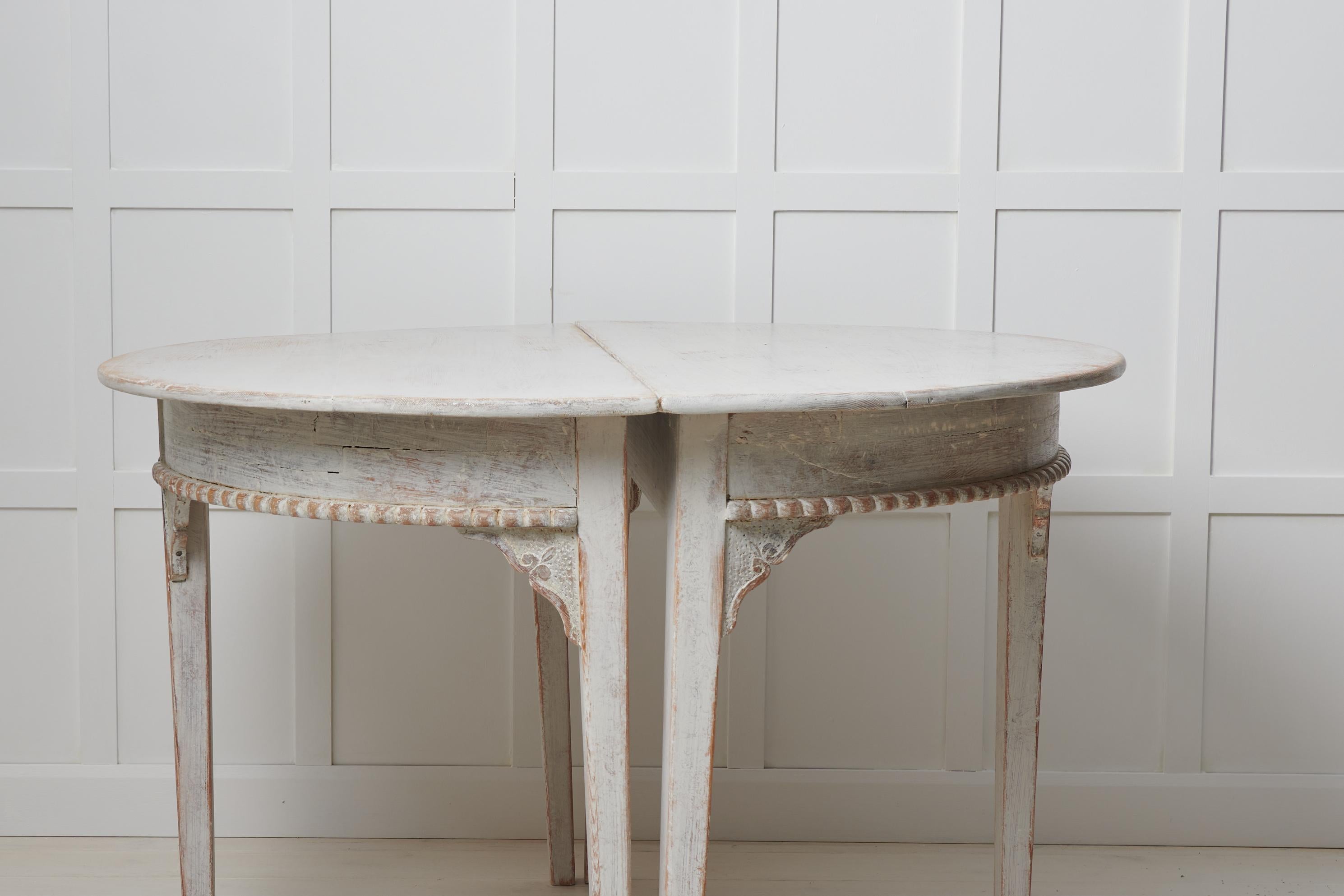 Antique Swedish Country Gustavian Style Demilune Table In Good Condition In Kramfors, SE
