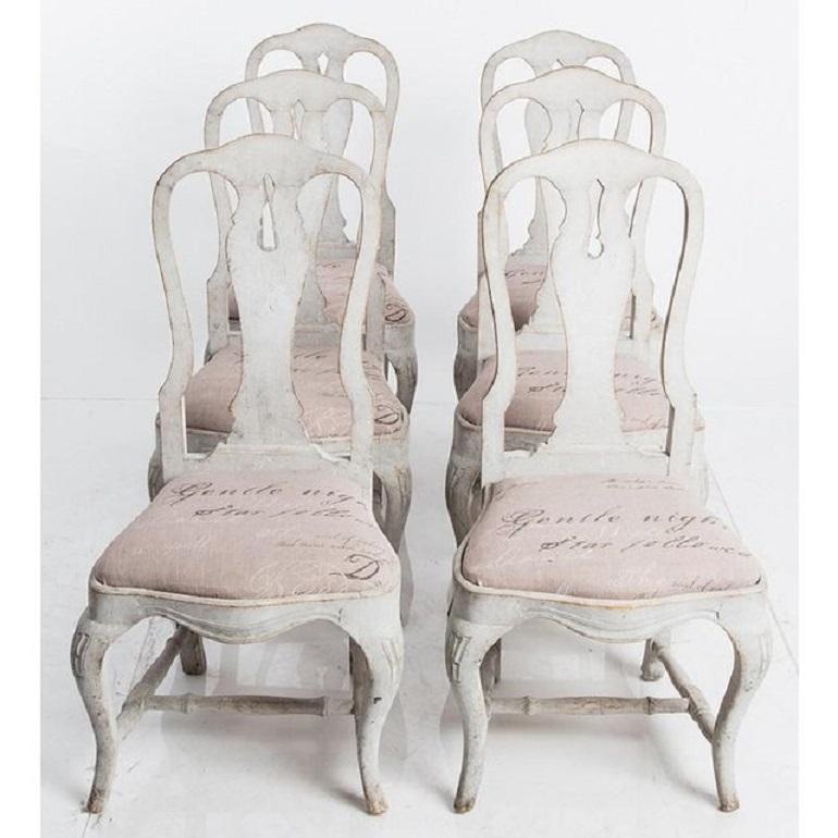 Queen Anne Antique White Swedish Baroque Set of Six Dining Chairs
